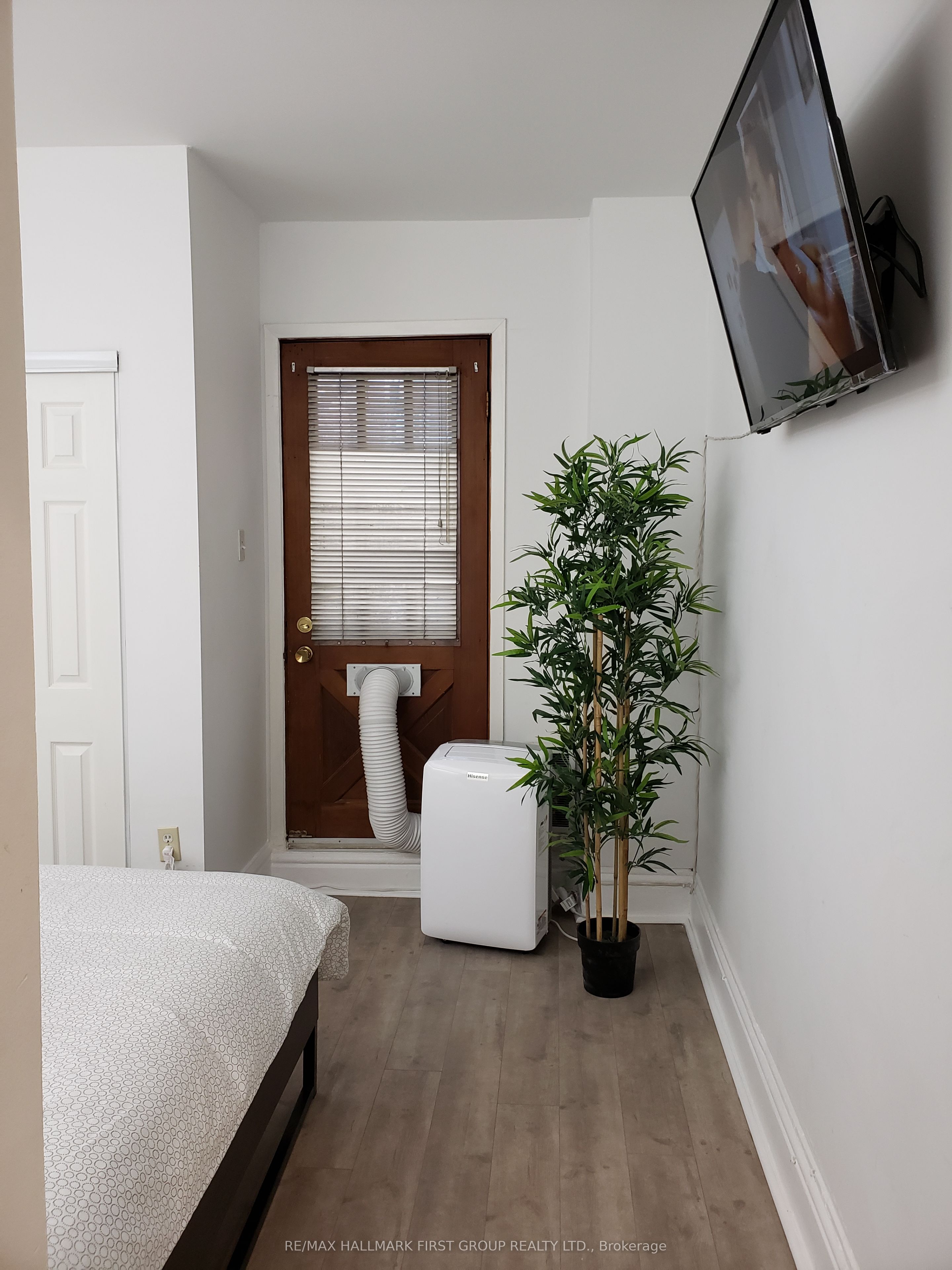 37 Mutual Street Property Photo 26