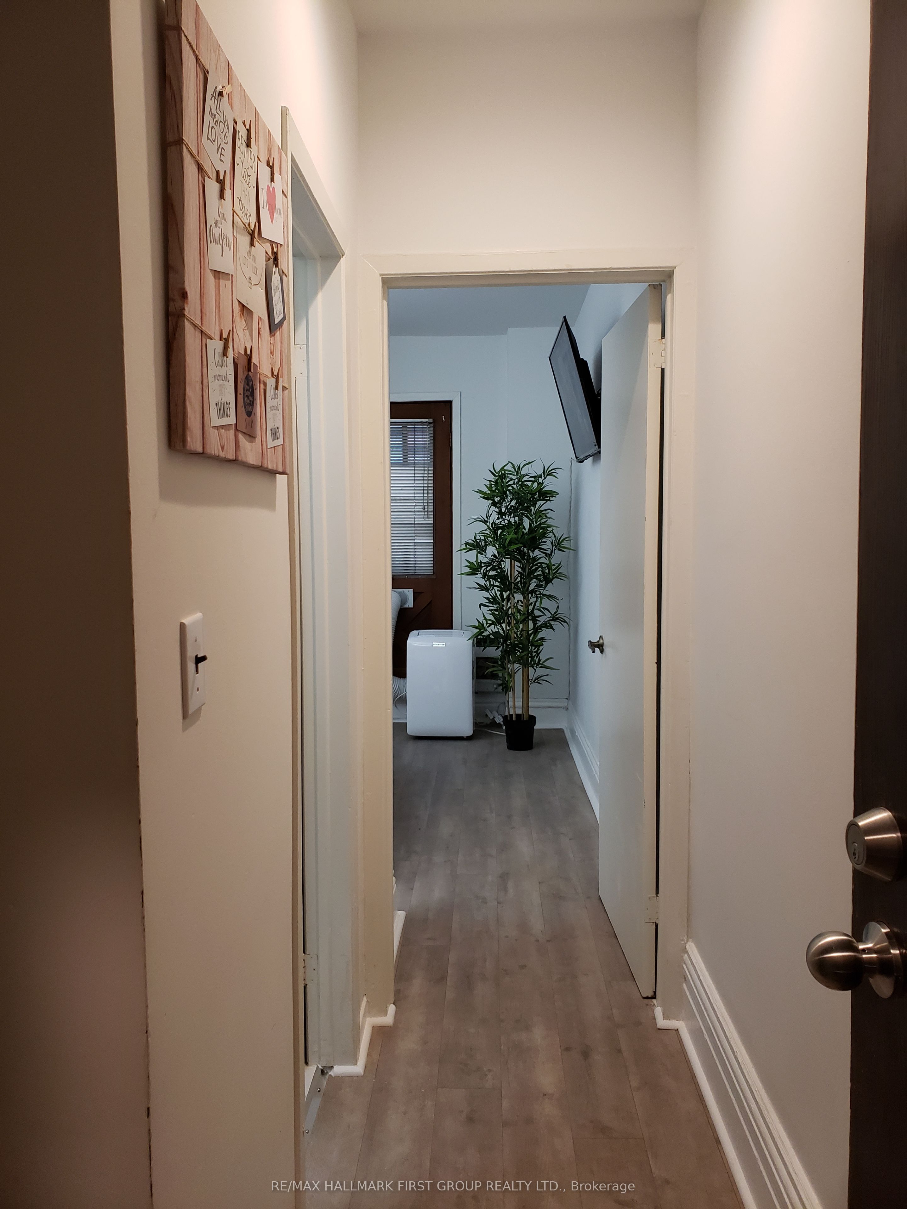 37 Mutual Street Property Photo 27