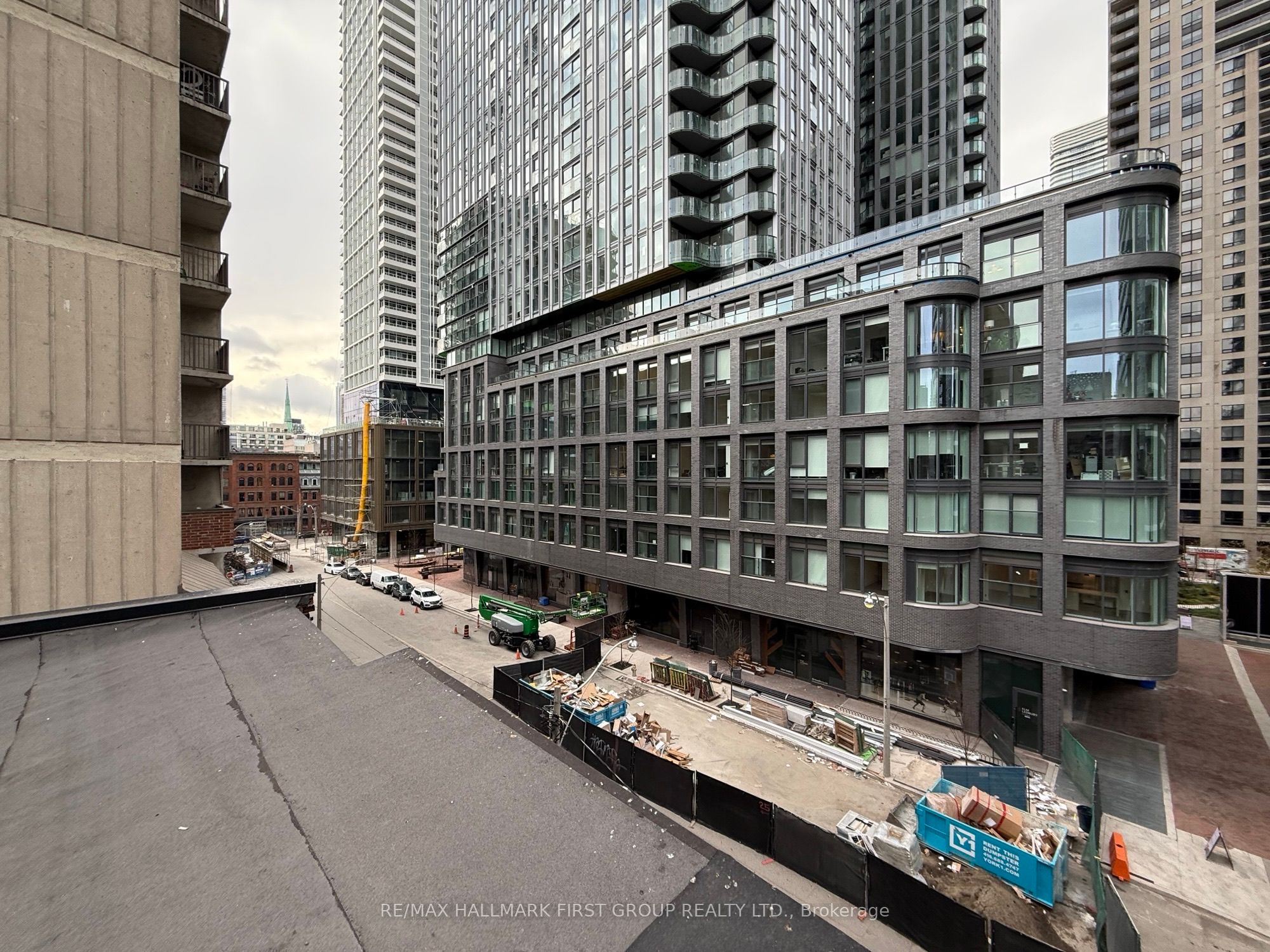 37 Mutual Street Property Photo 31