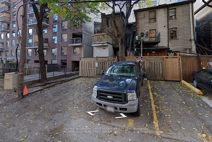 37 Mutual Street Property Photo 34