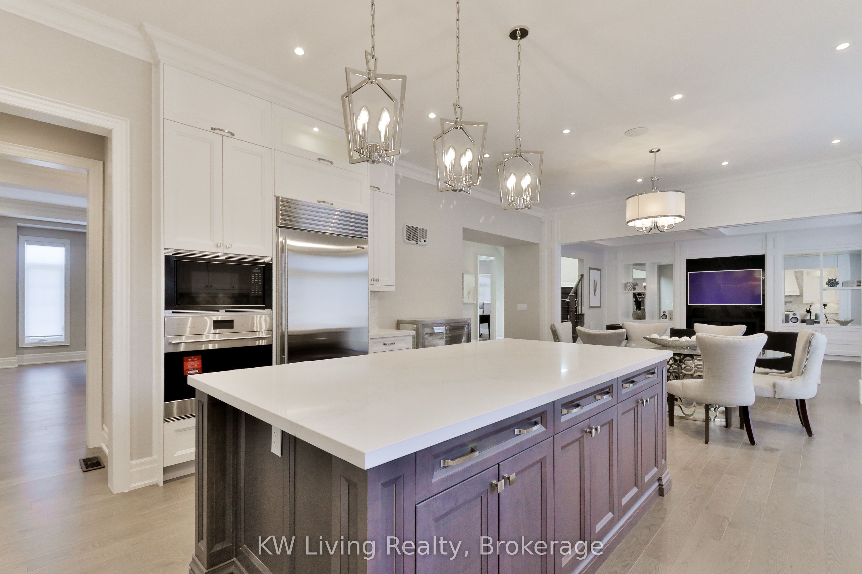 162 Cummer Avenue Property Photo 9