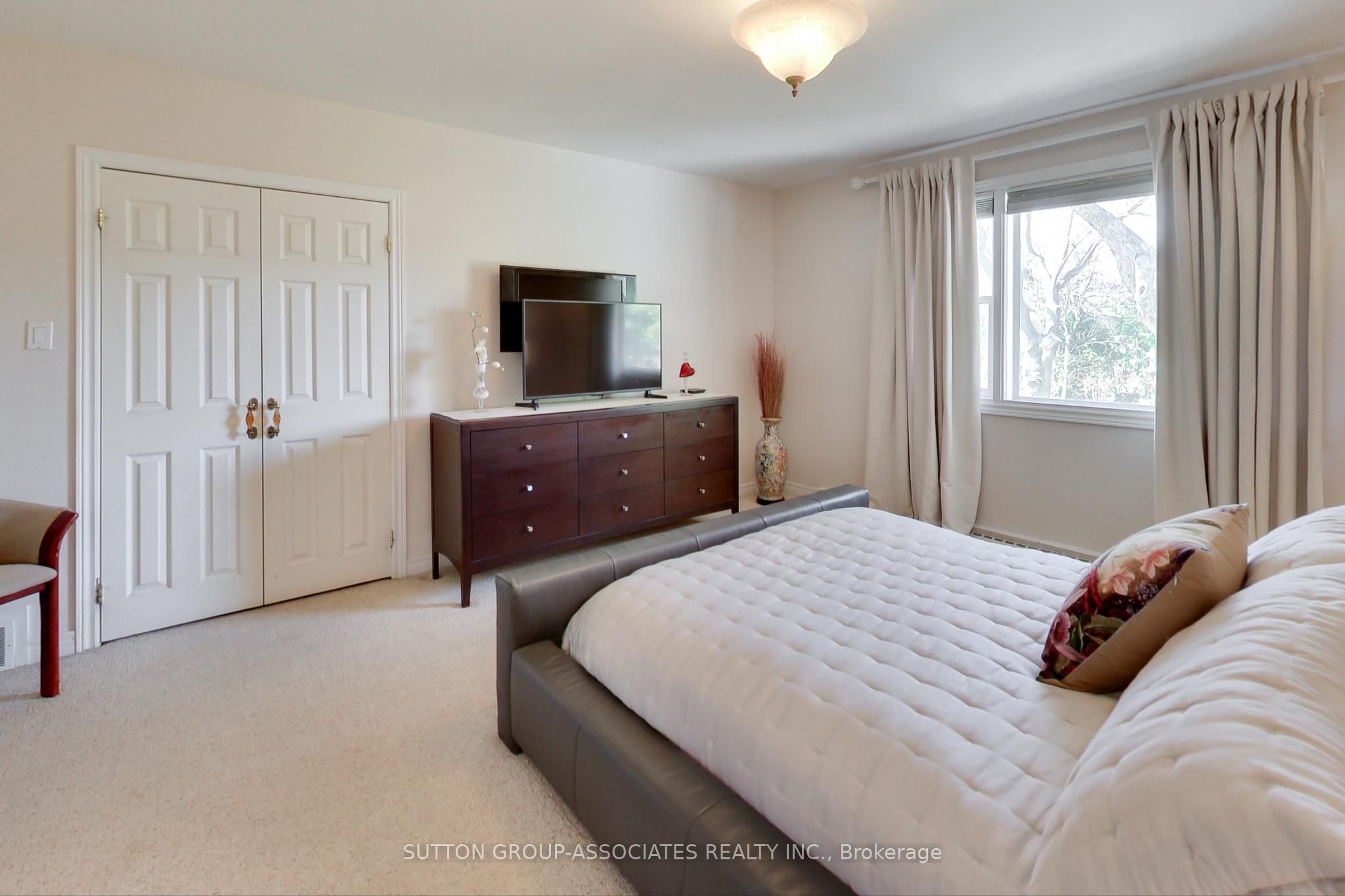 51 Ravenscroft Circle Property Photo 13