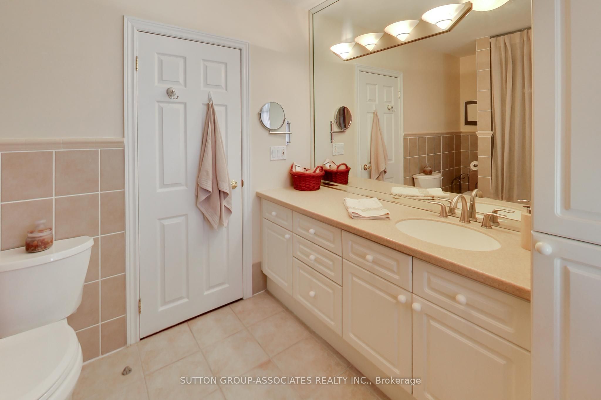 51 Ravenscroft Circle Property Photo 17