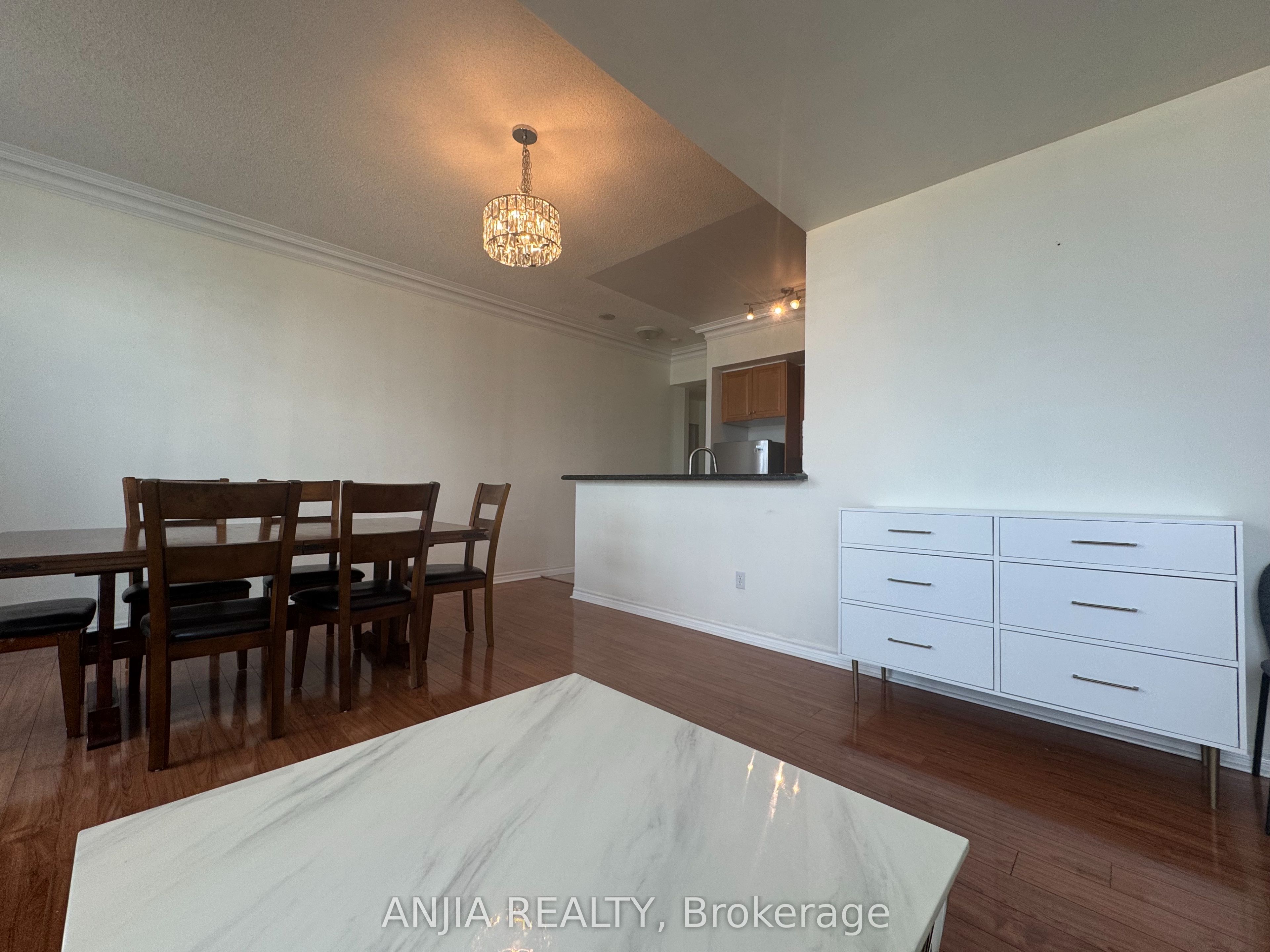 7 Lorraine Drive Uph02 Property Photo 6