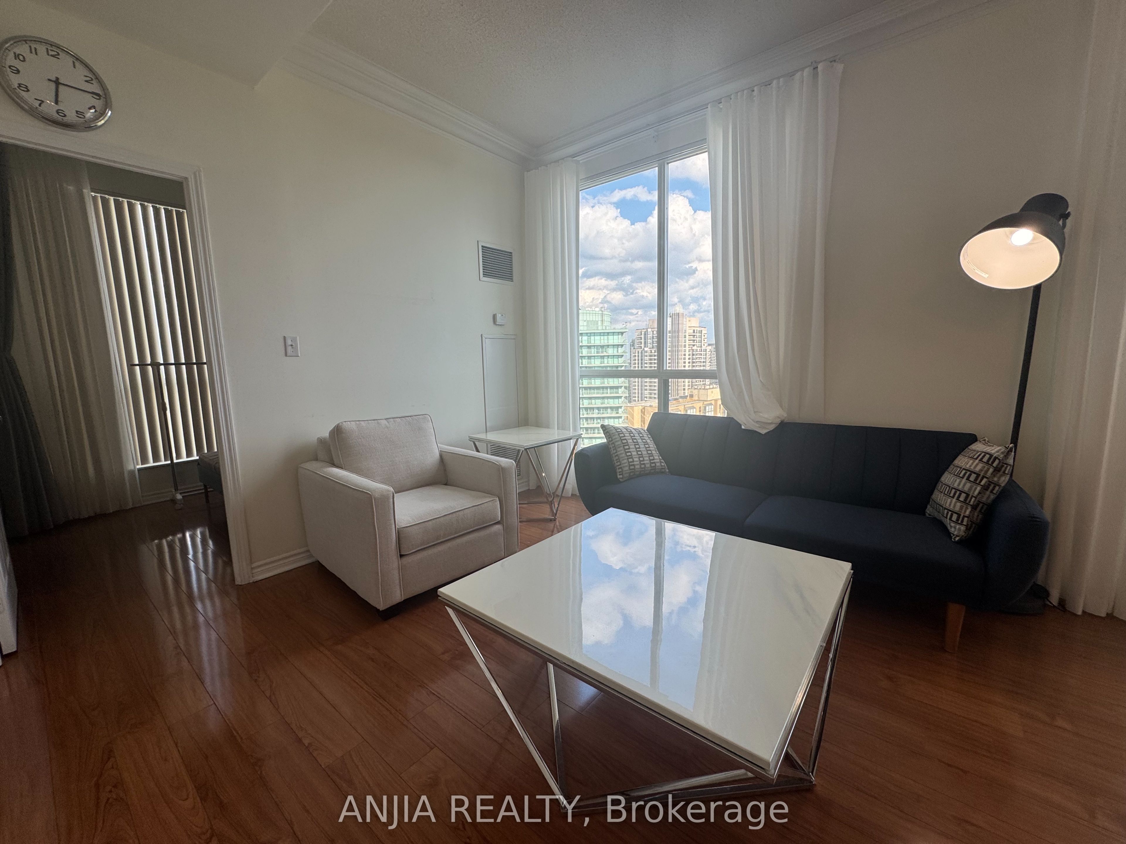 7 Lorraine Drive Uph02 Property Photo 8