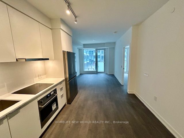 #n427 - 7 Golden Lion Heights Property Photo 6