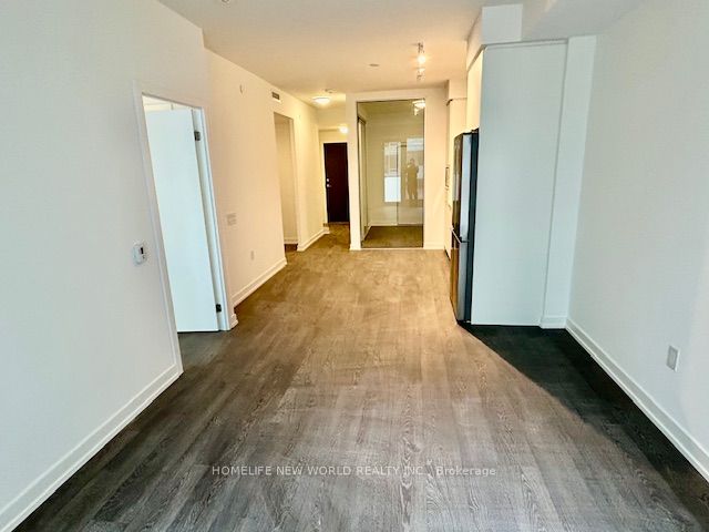 #n427 - 7 Golden Lion Heights Property Photo 8