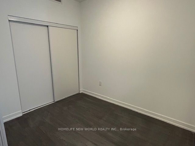 #n427 - 7 Golden Lion Heights Property Photo 11