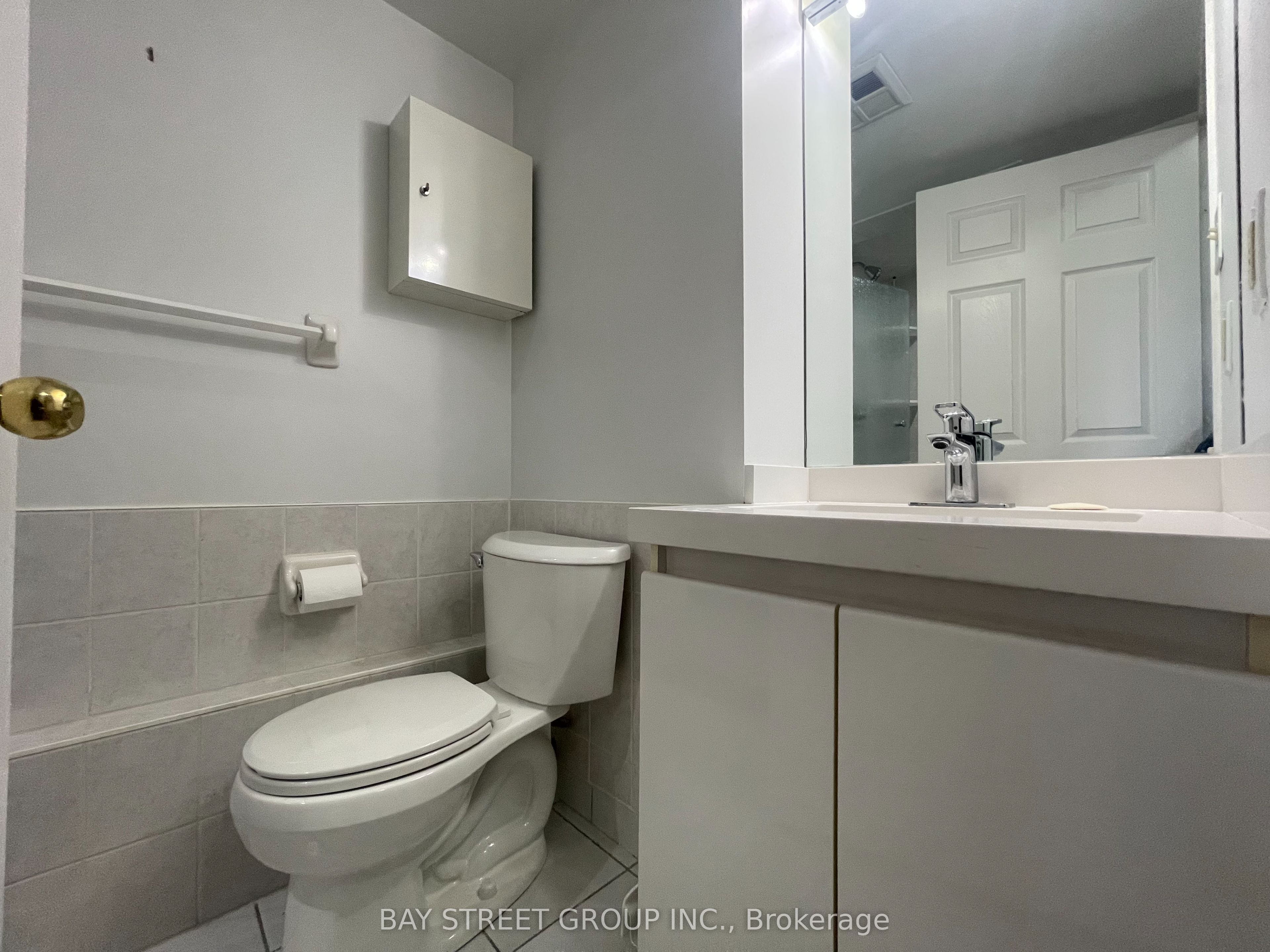 736 Bay Street 1910 Property Photo 13