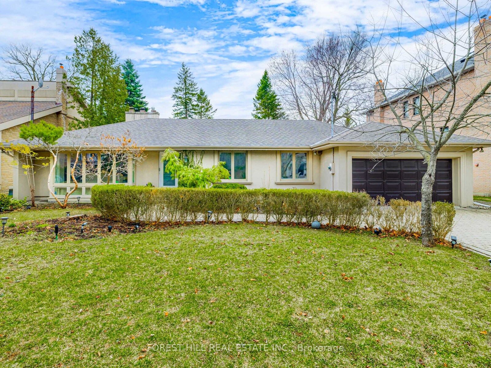 17 Vernham Avenue Property Photo 1