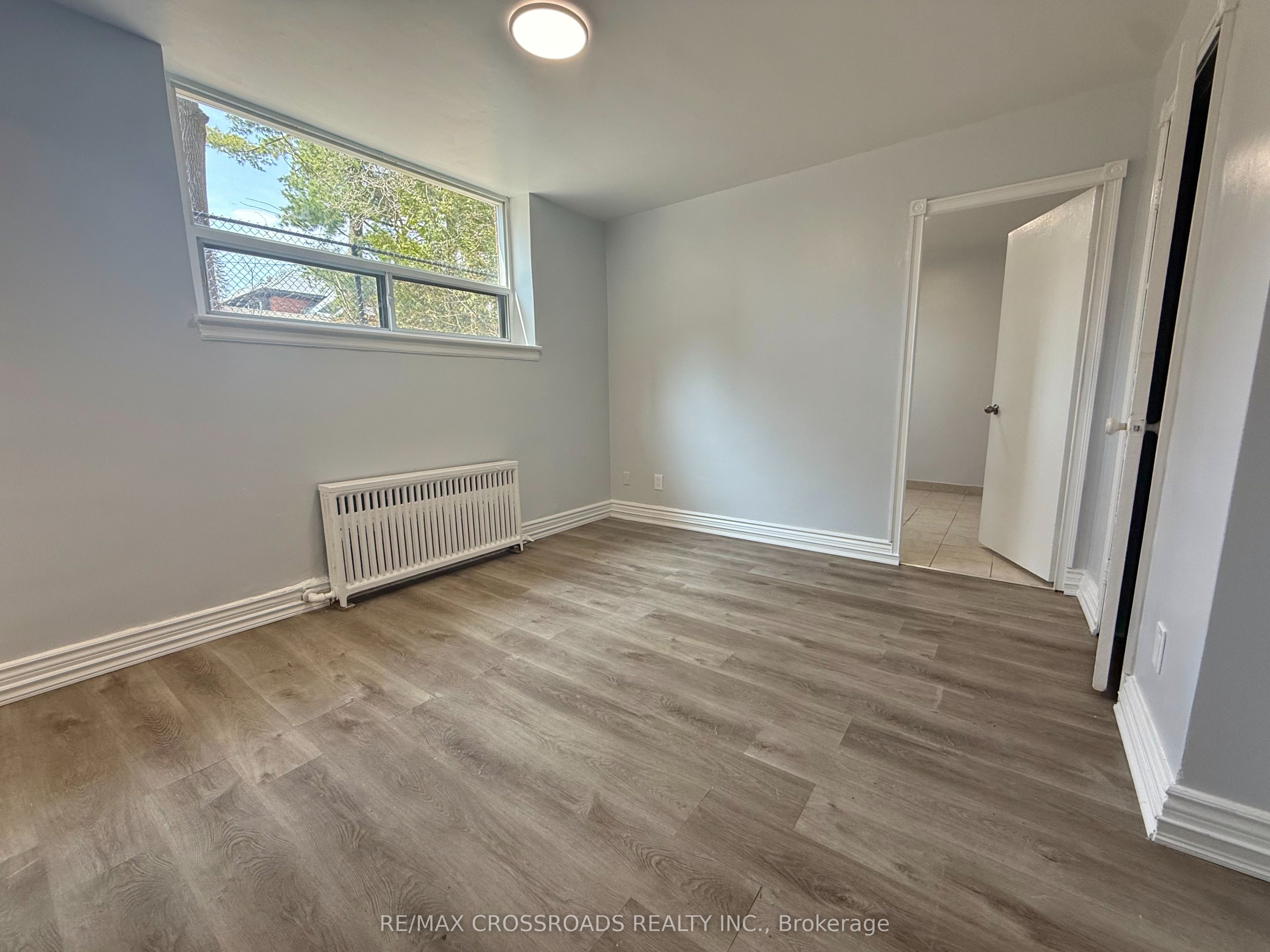 2770 Yonge Street B4 Property Photo 5