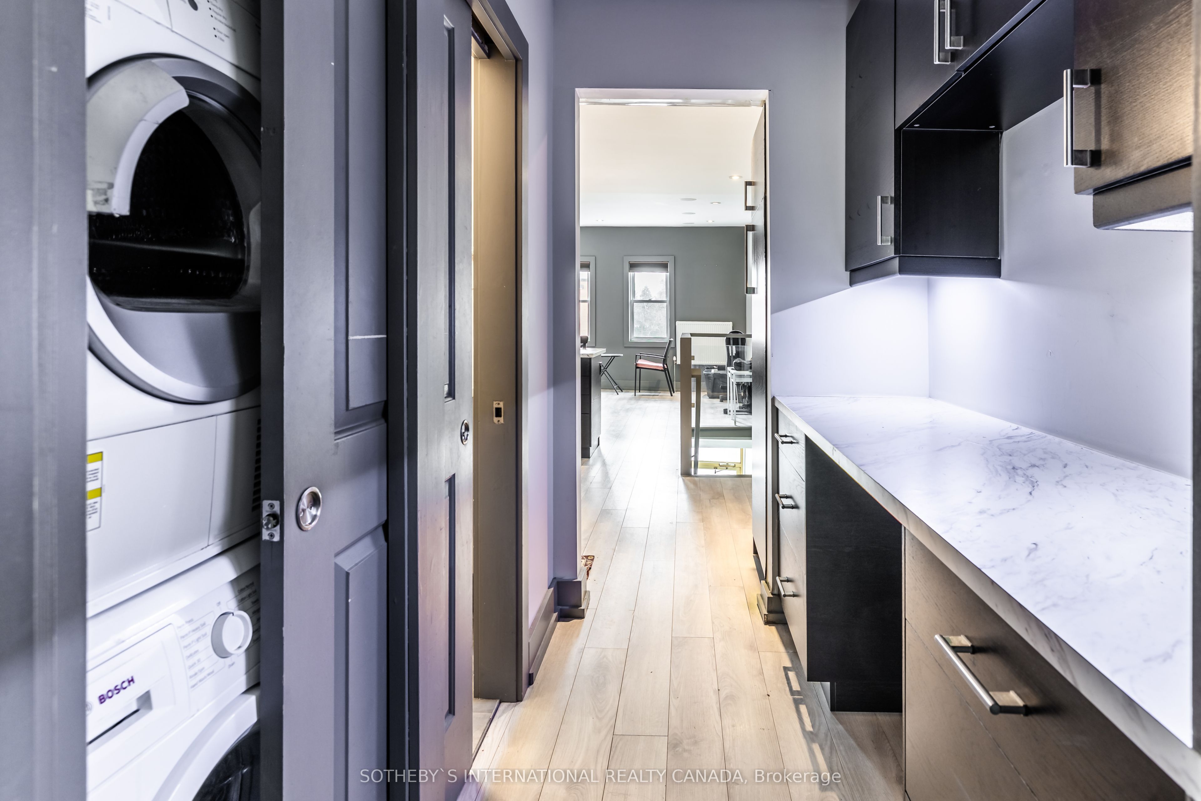 3236 Yonge Street Property Photo 7