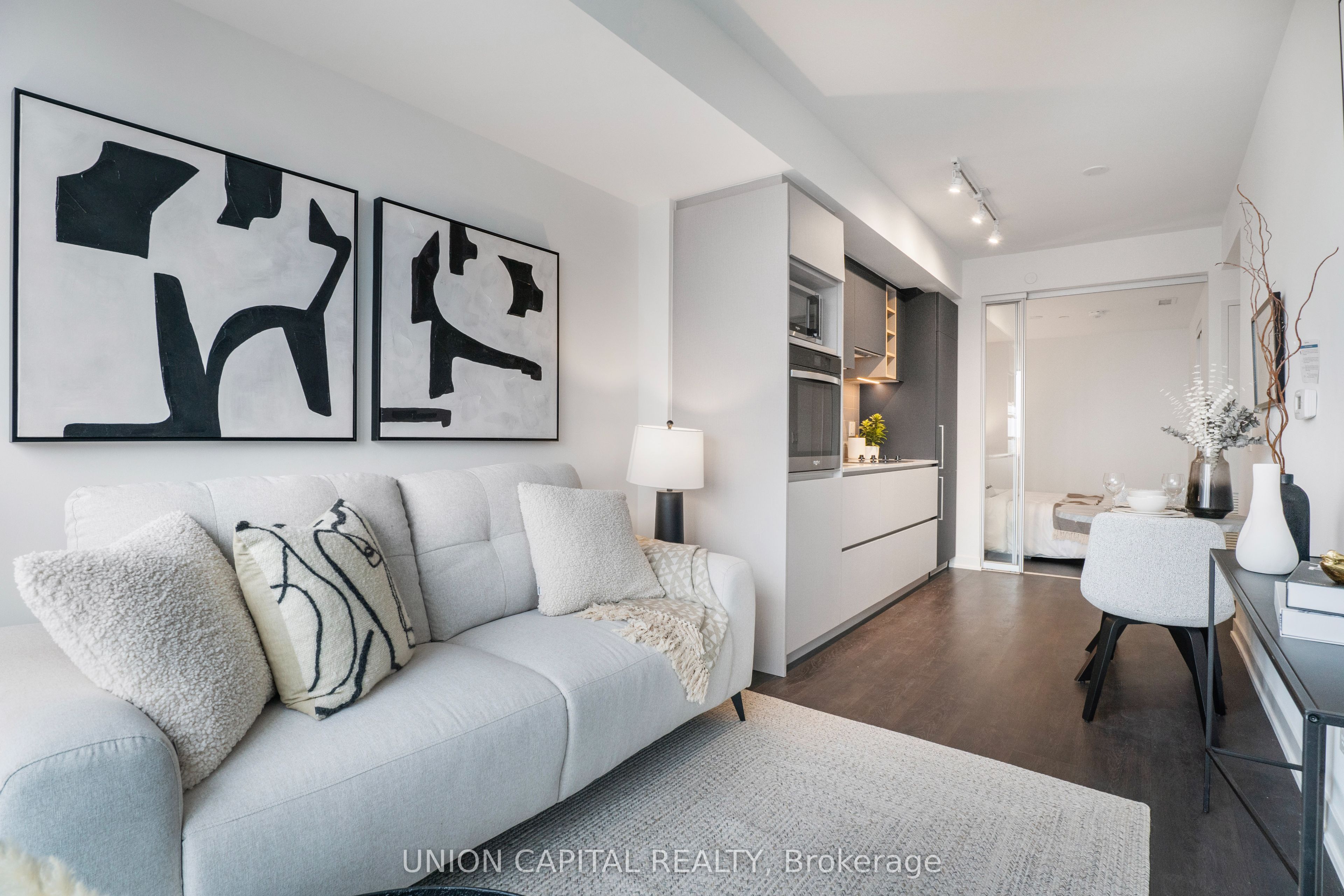 #4908 - 319 Jarvis Street Property Photo 1