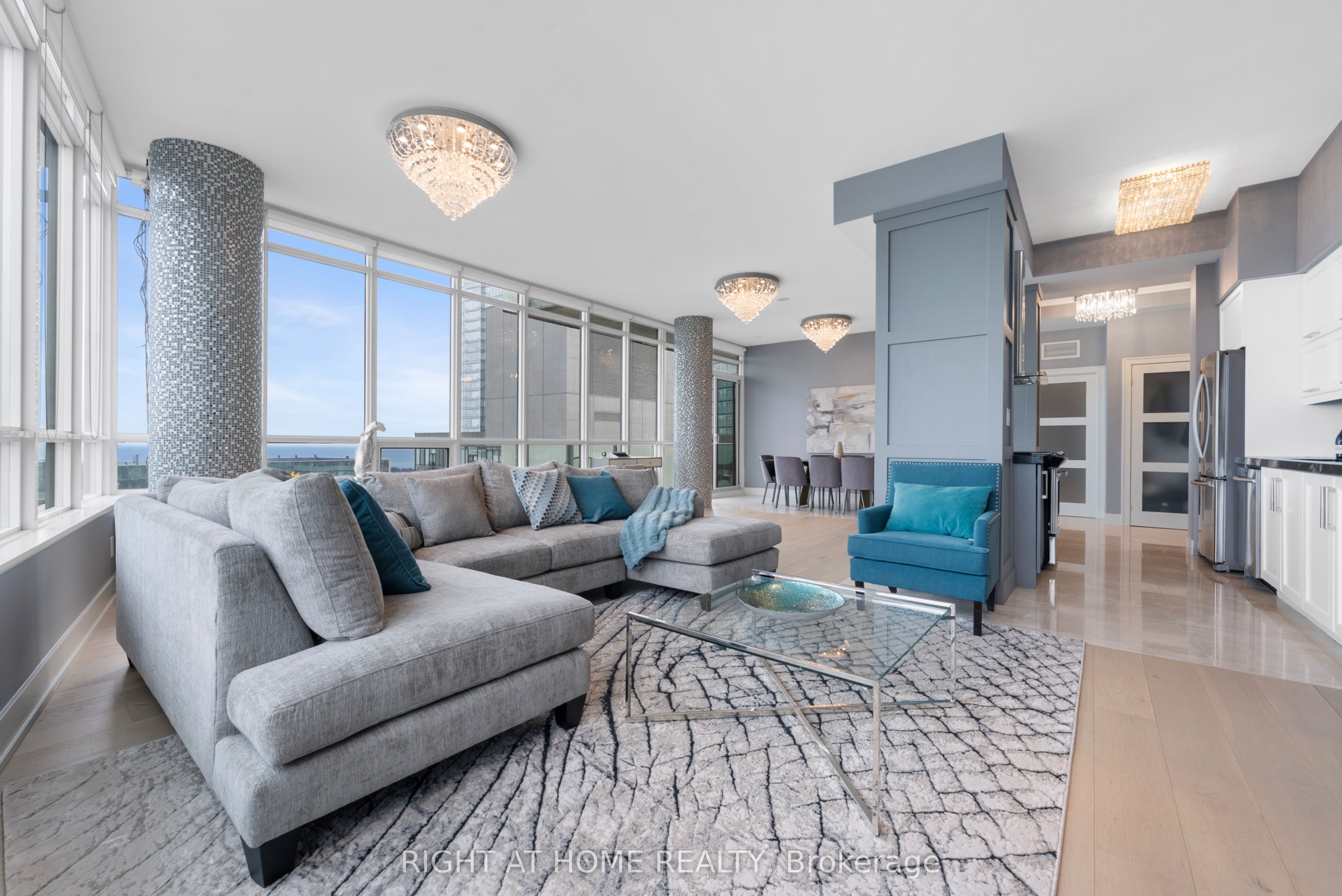 #5104 - 65 Bremner Boulevard Property Photo 1