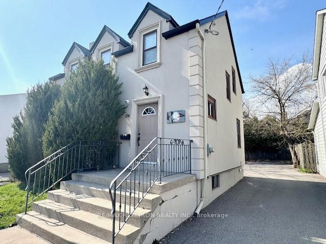 156 Sheppard Avenue Property Photo 1