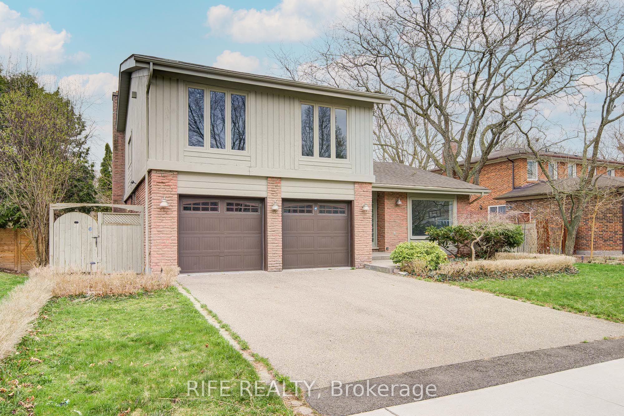 17 Bramble Drive Property Photo 1