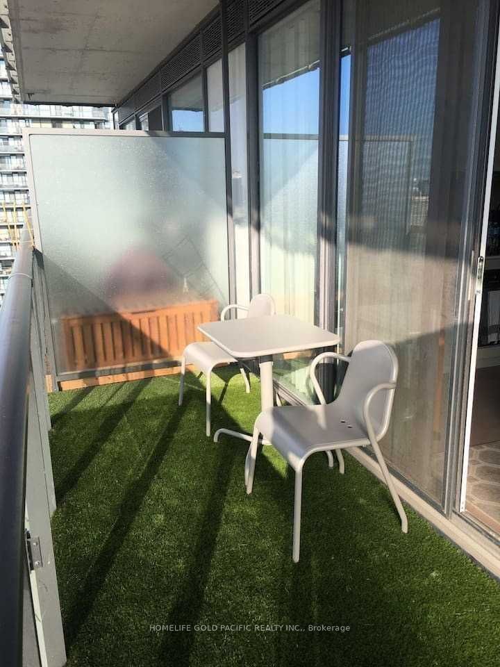 #2502 - 101 Peter Street Property Photo 7