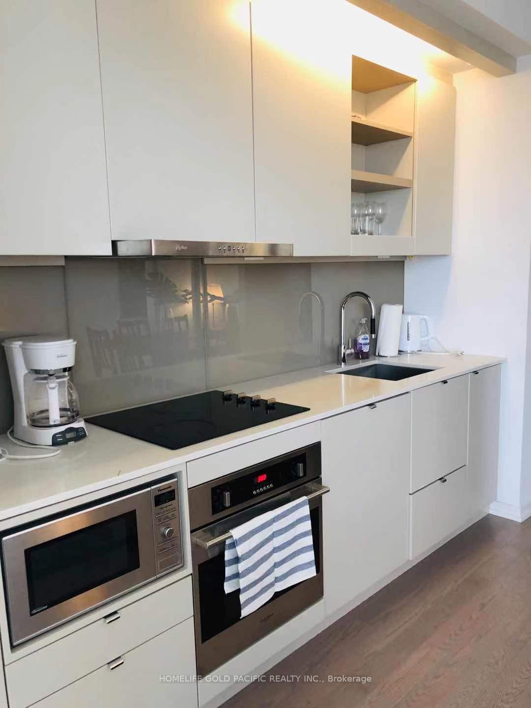 #2502 - 101 Peter Street Property Photo 21