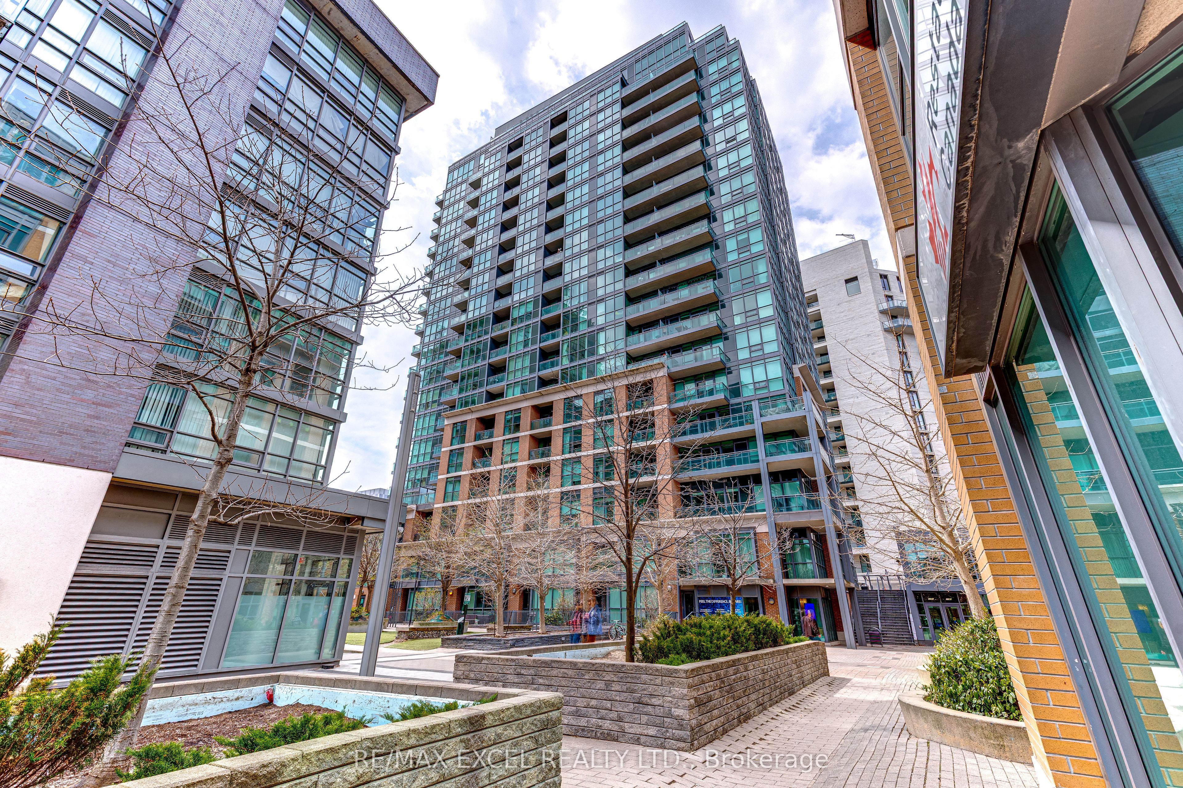 #1611 - 1171 Queen Street Property Photo 1