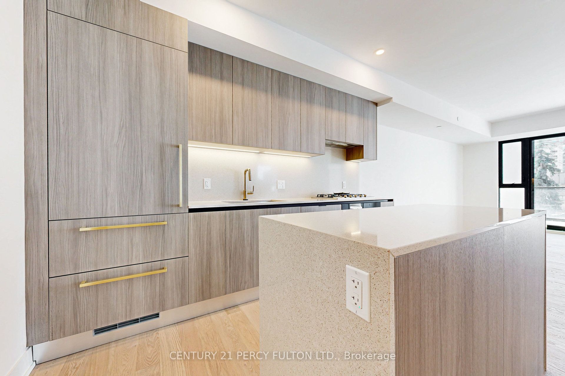 200 Keewatin Avenue 306 Property Photo 7