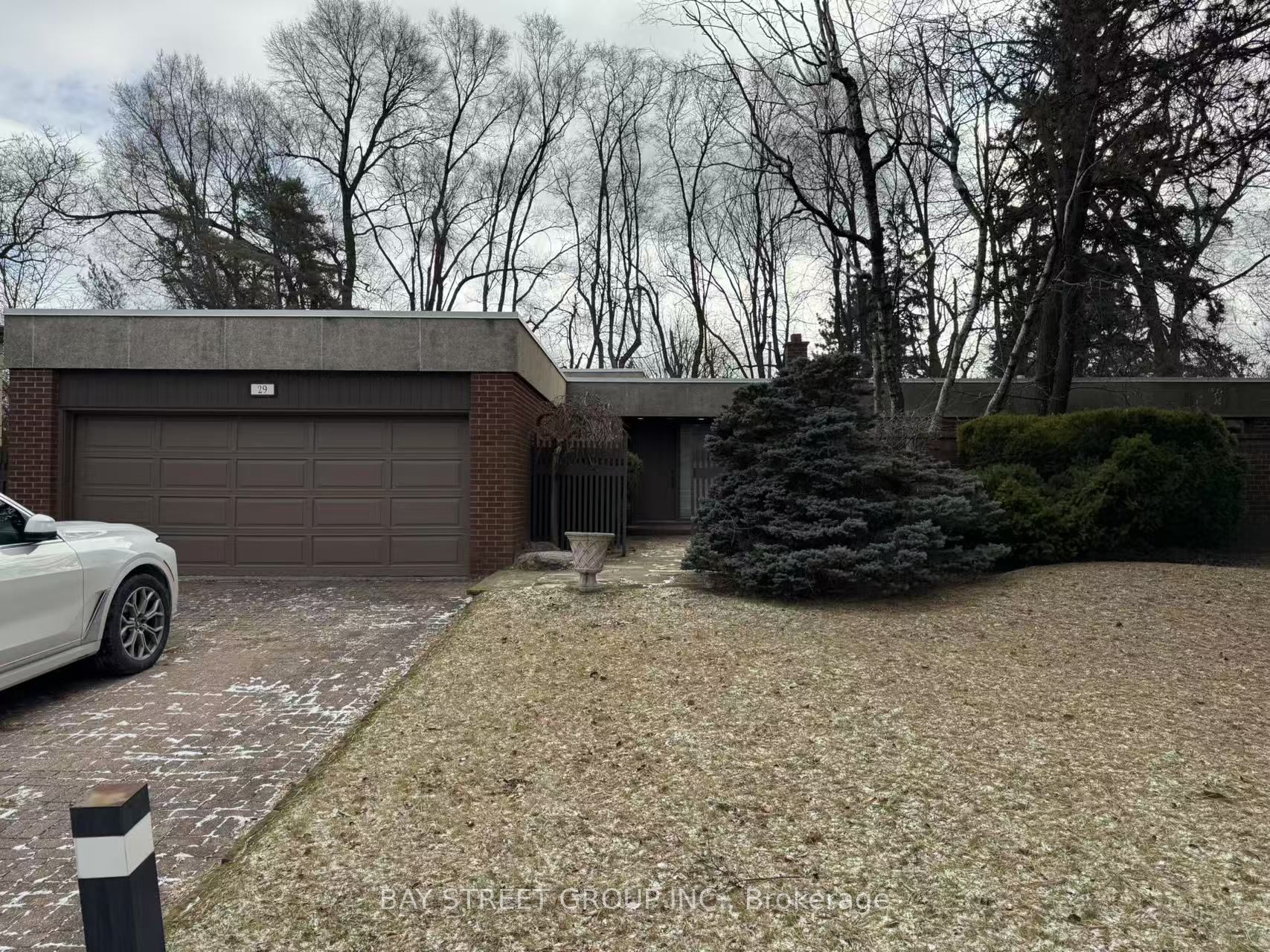 29 Suncrest Drive Property Photo 1
