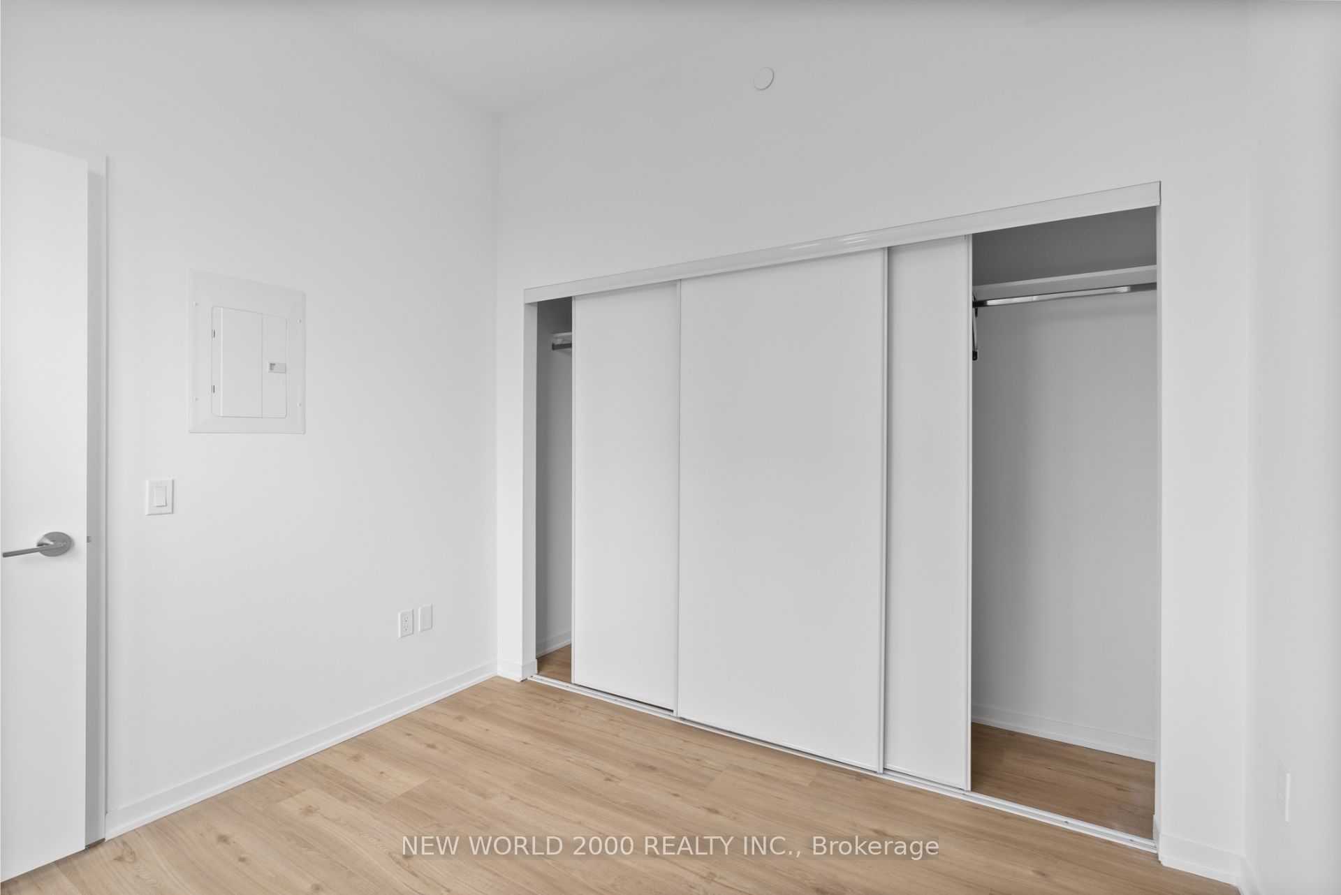 101 Roehampton Avenue 3610 Property Photo 20