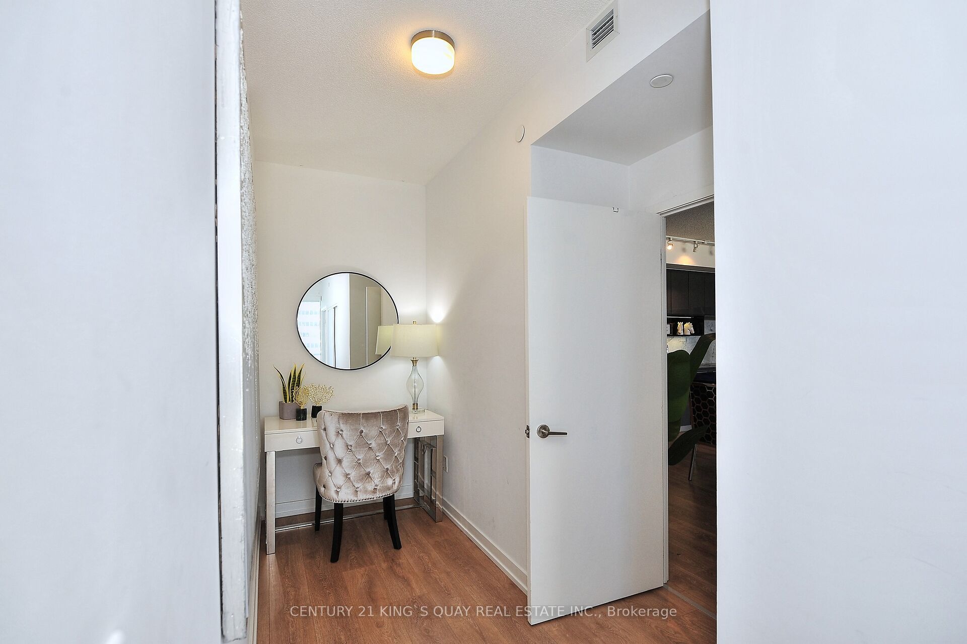 115 Mcmahon Drive 811 Property Photo 21