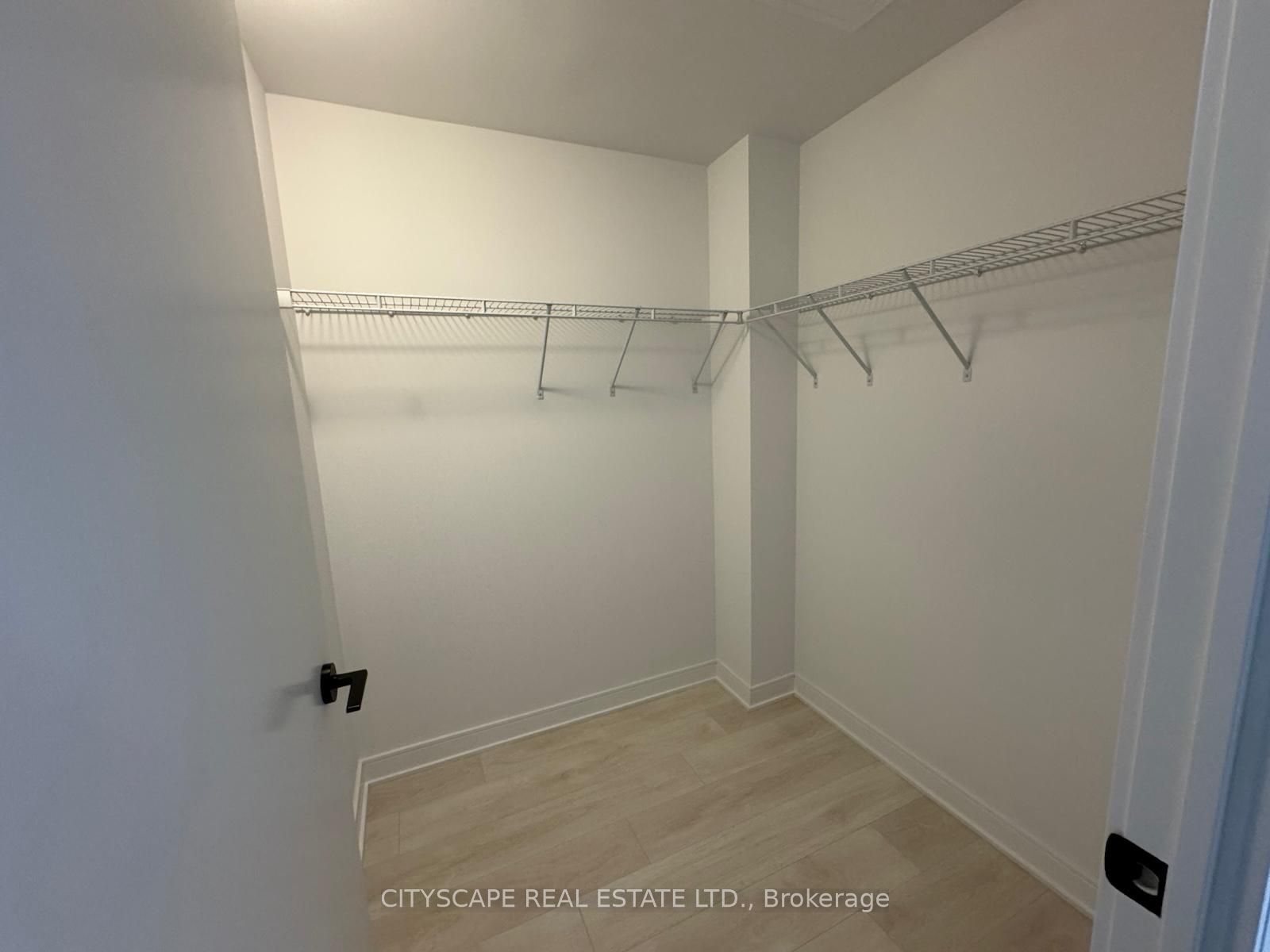 180 Mill Street S122 Property Photo 15