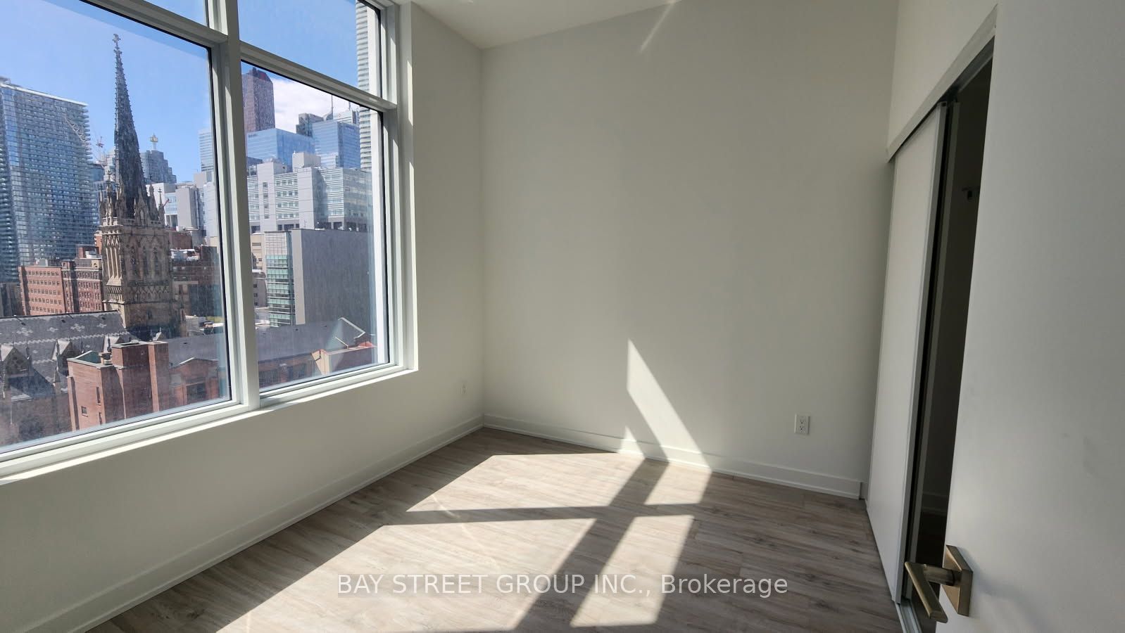 #1007 - 252 Church Street Property Photo 2