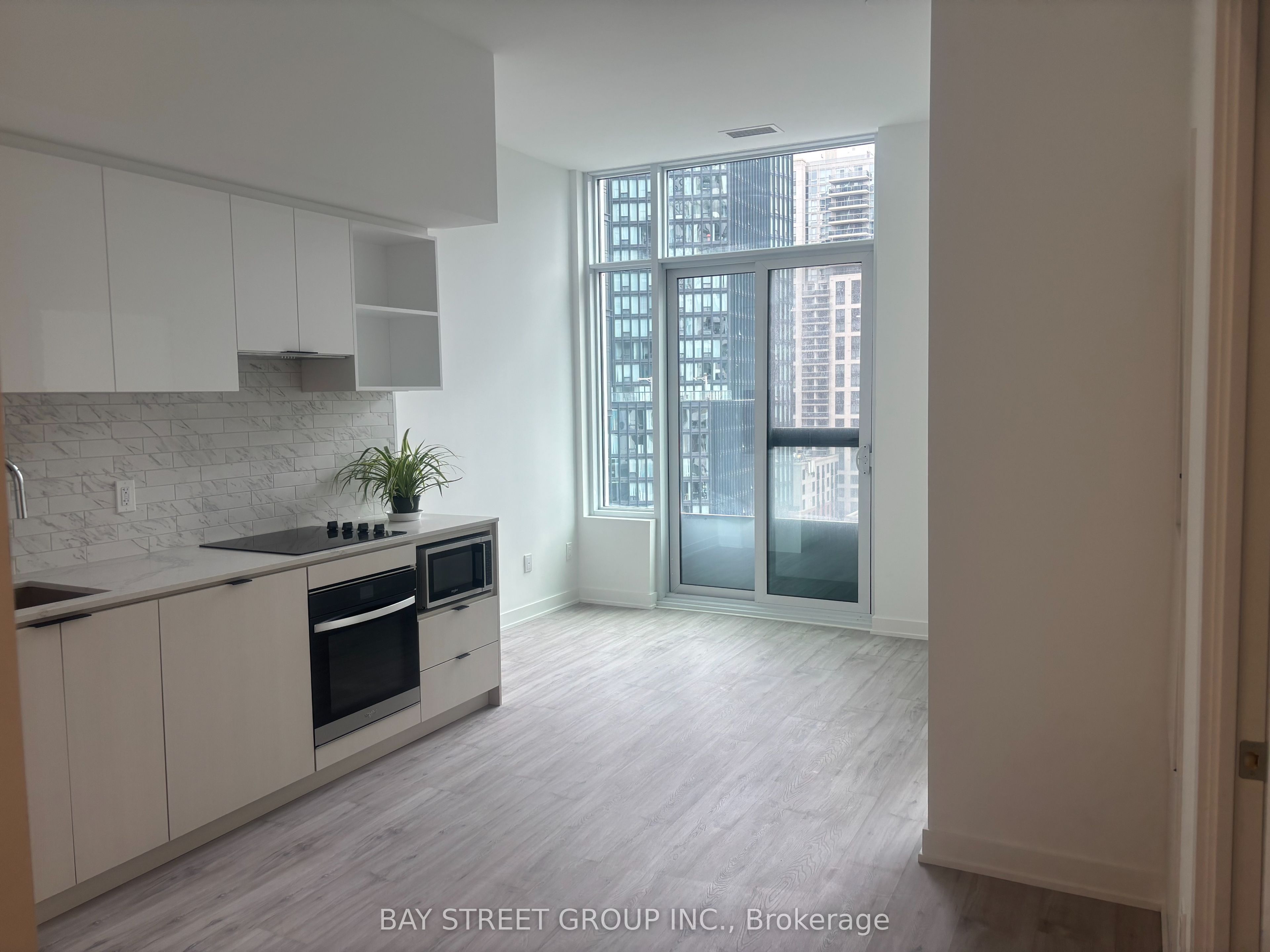 #1007 - 252 Church Street Property Photo 15