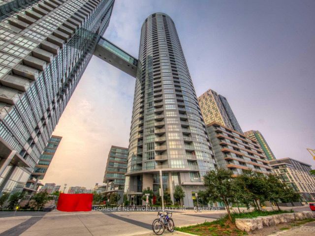 #847 - 151 Dan Leckie Way Property Photo 1