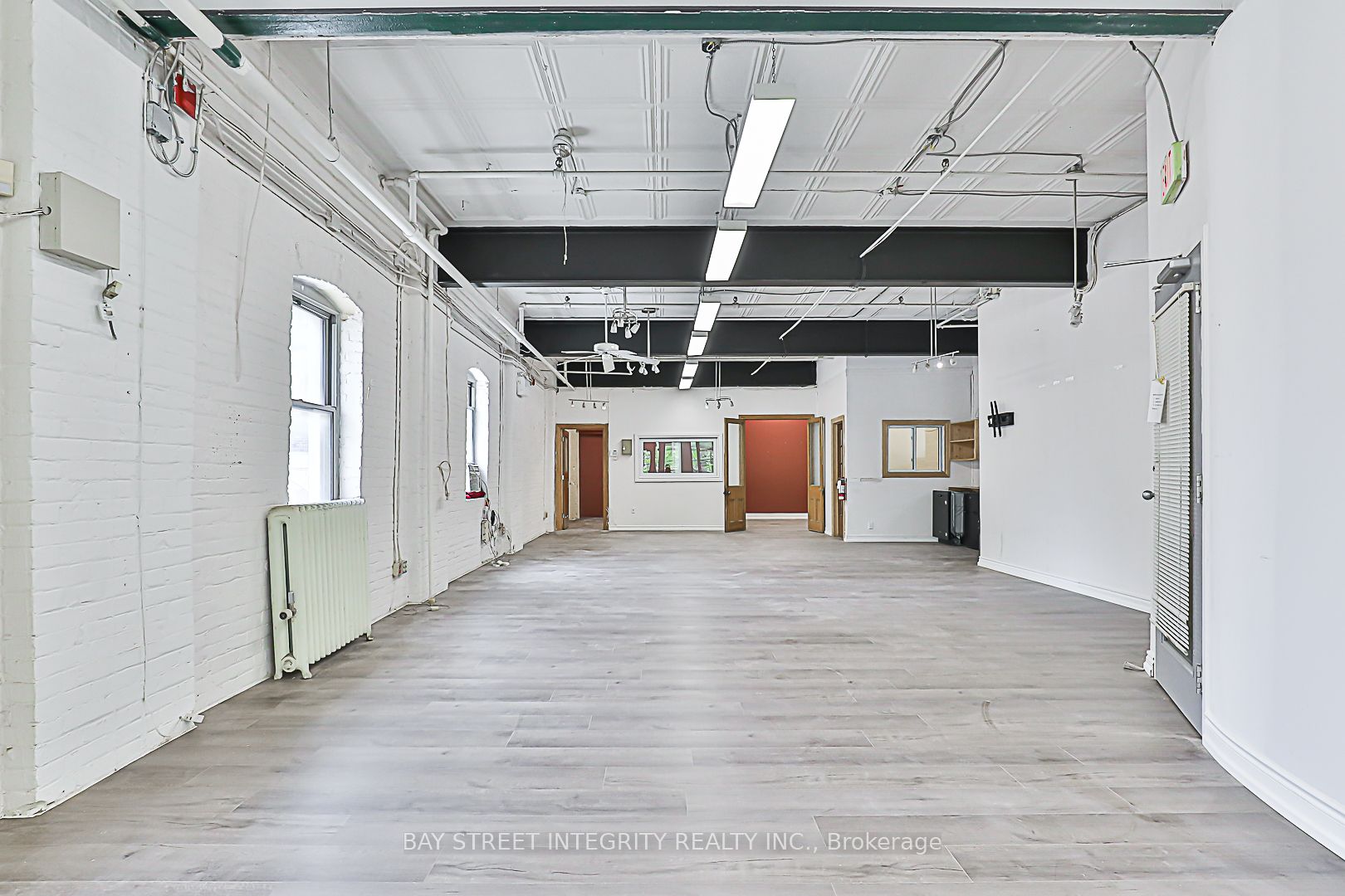 #2nd Flr - 51 Bulwer Street Property Photo 7
