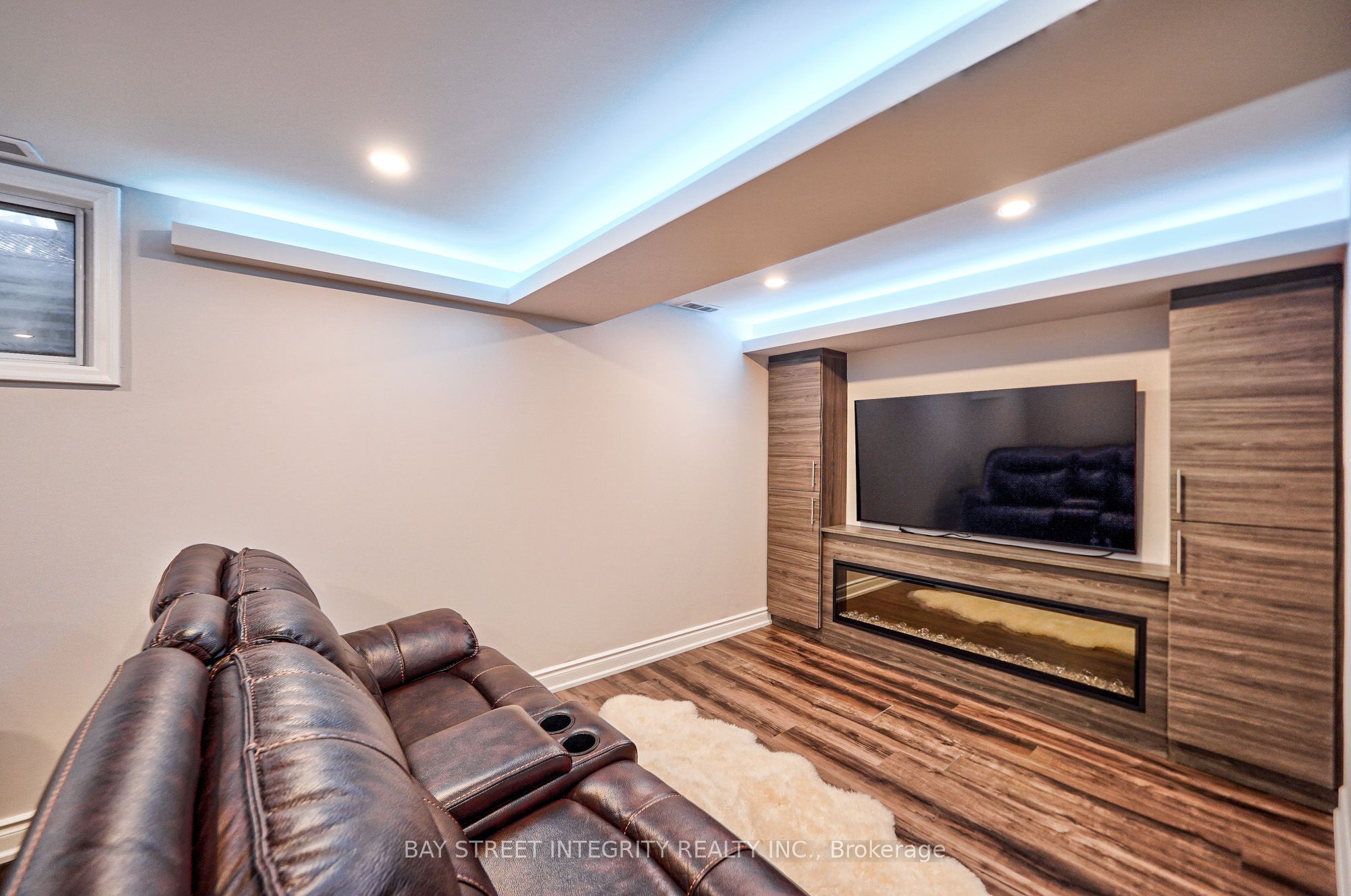 64 Elsa Vineway Drive Property Photo 36