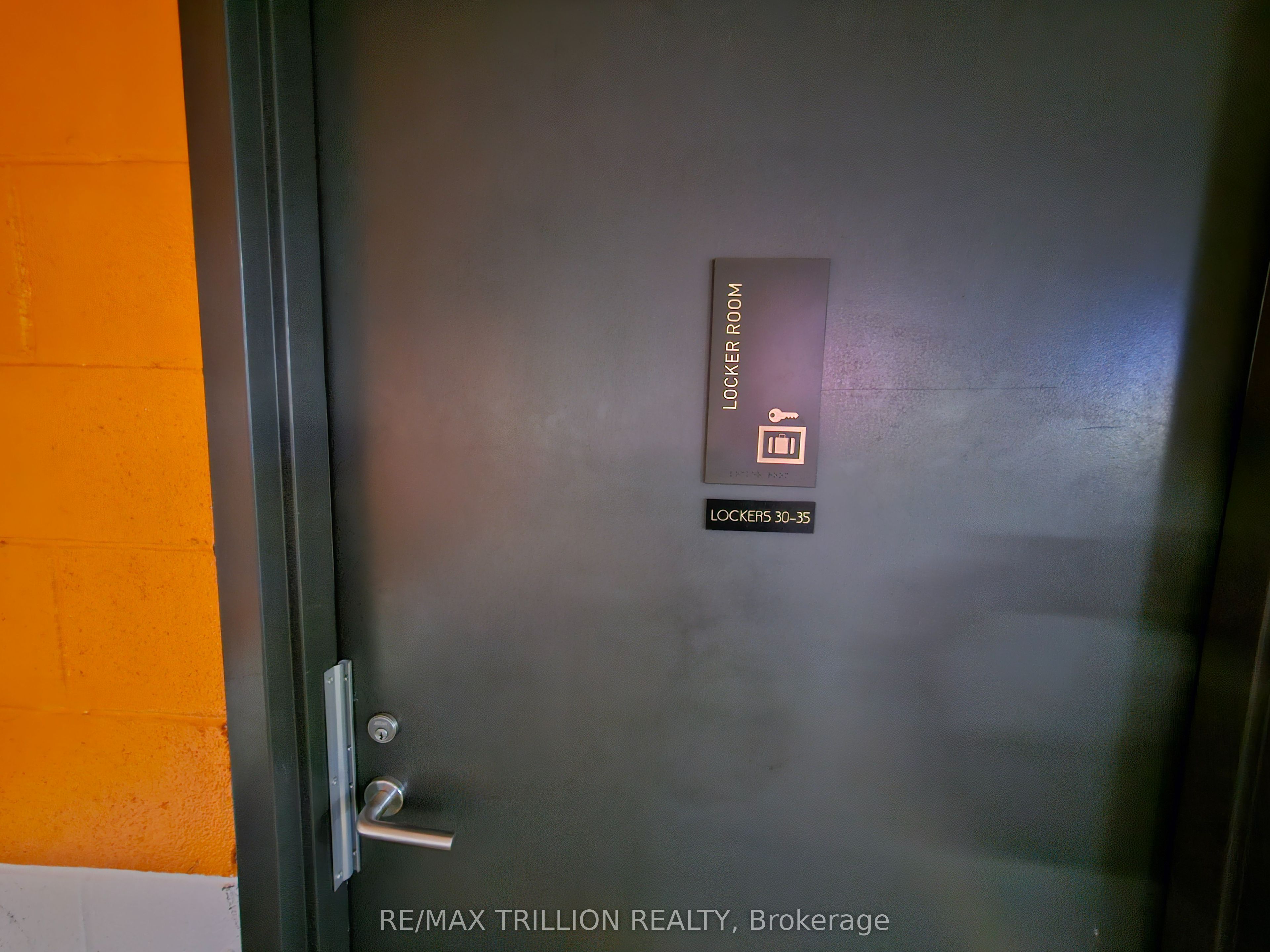 #514 - 130 Queens Quay Property Photo 20