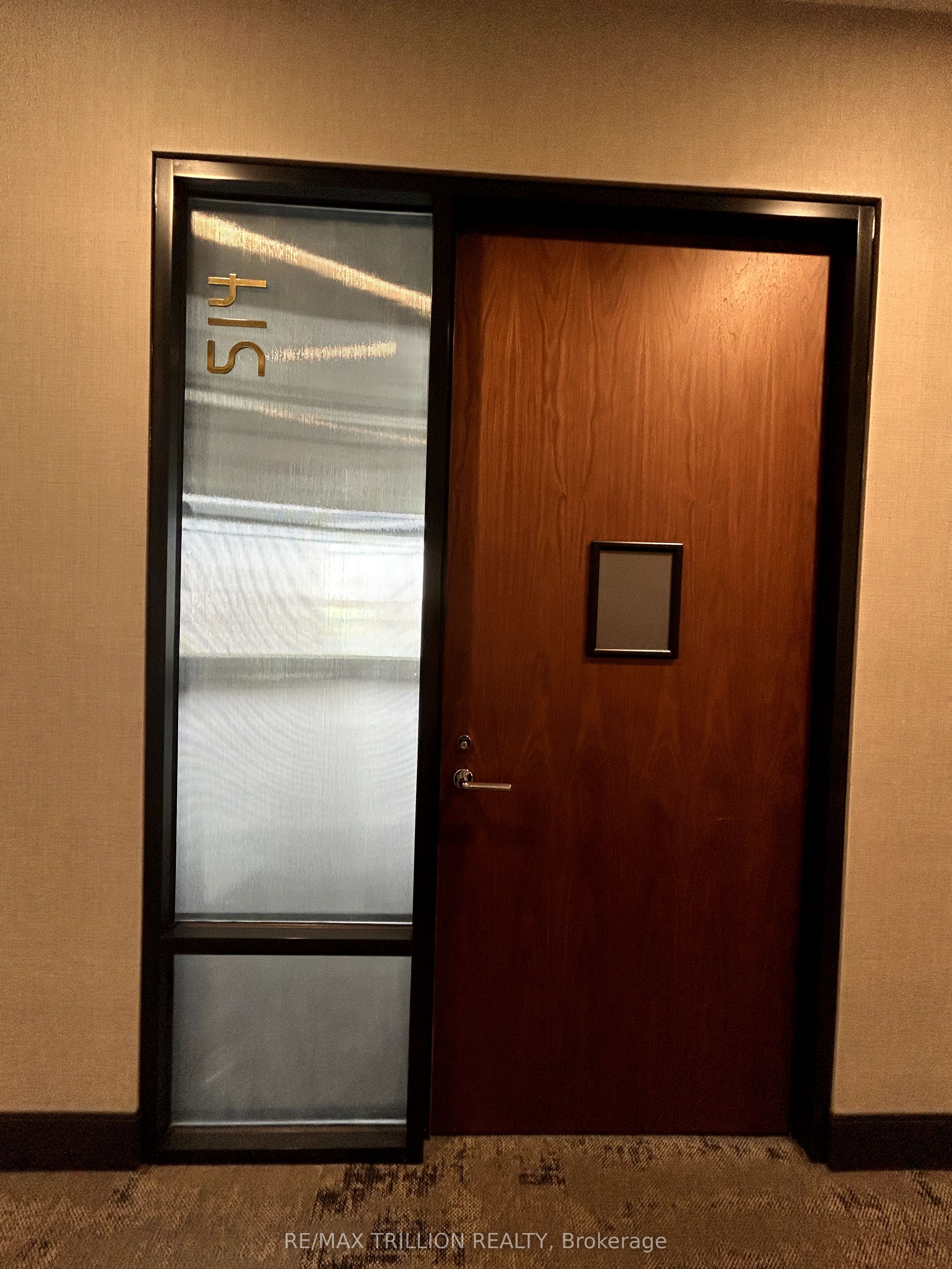#514 - 130 Queens Quay Property Photo 24