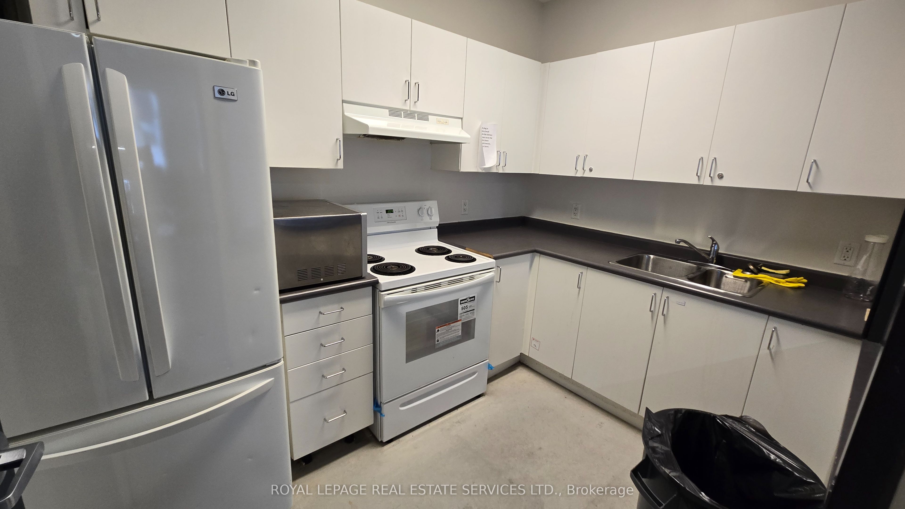 #1b And 2a - 60 Richmond Street Property Photo 11