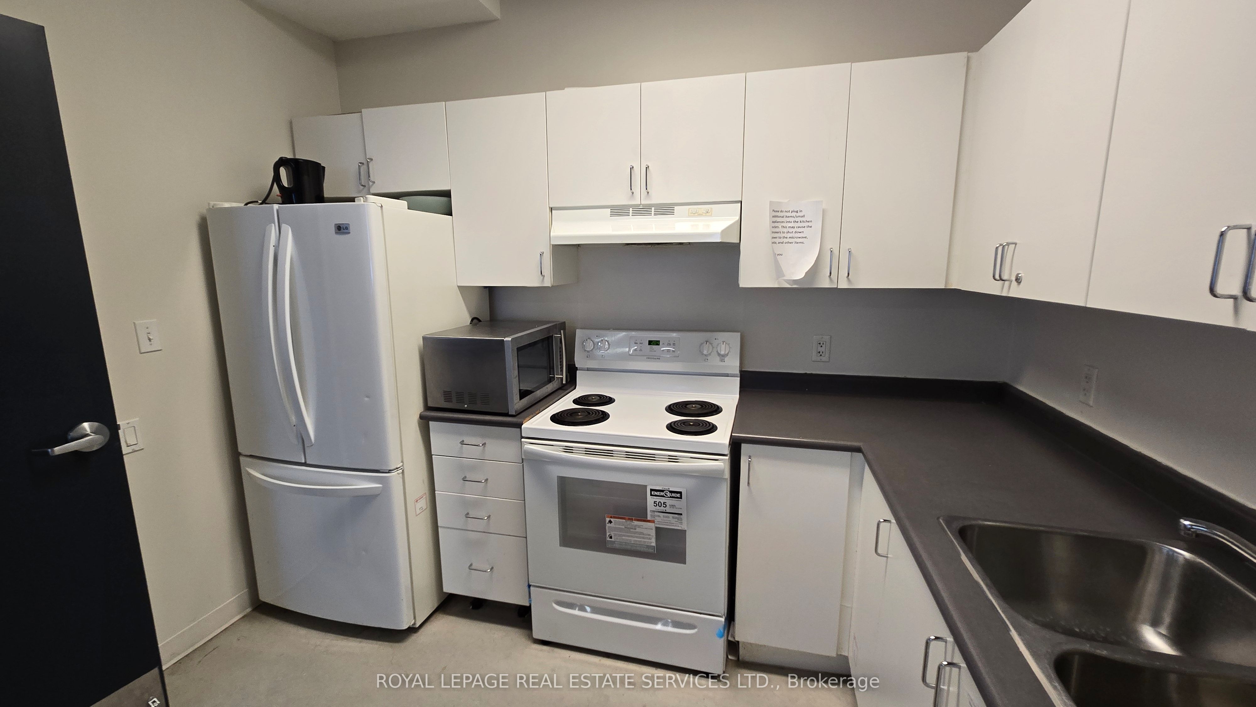#1b And 2a - 60 Richmond Street Property Photo 12