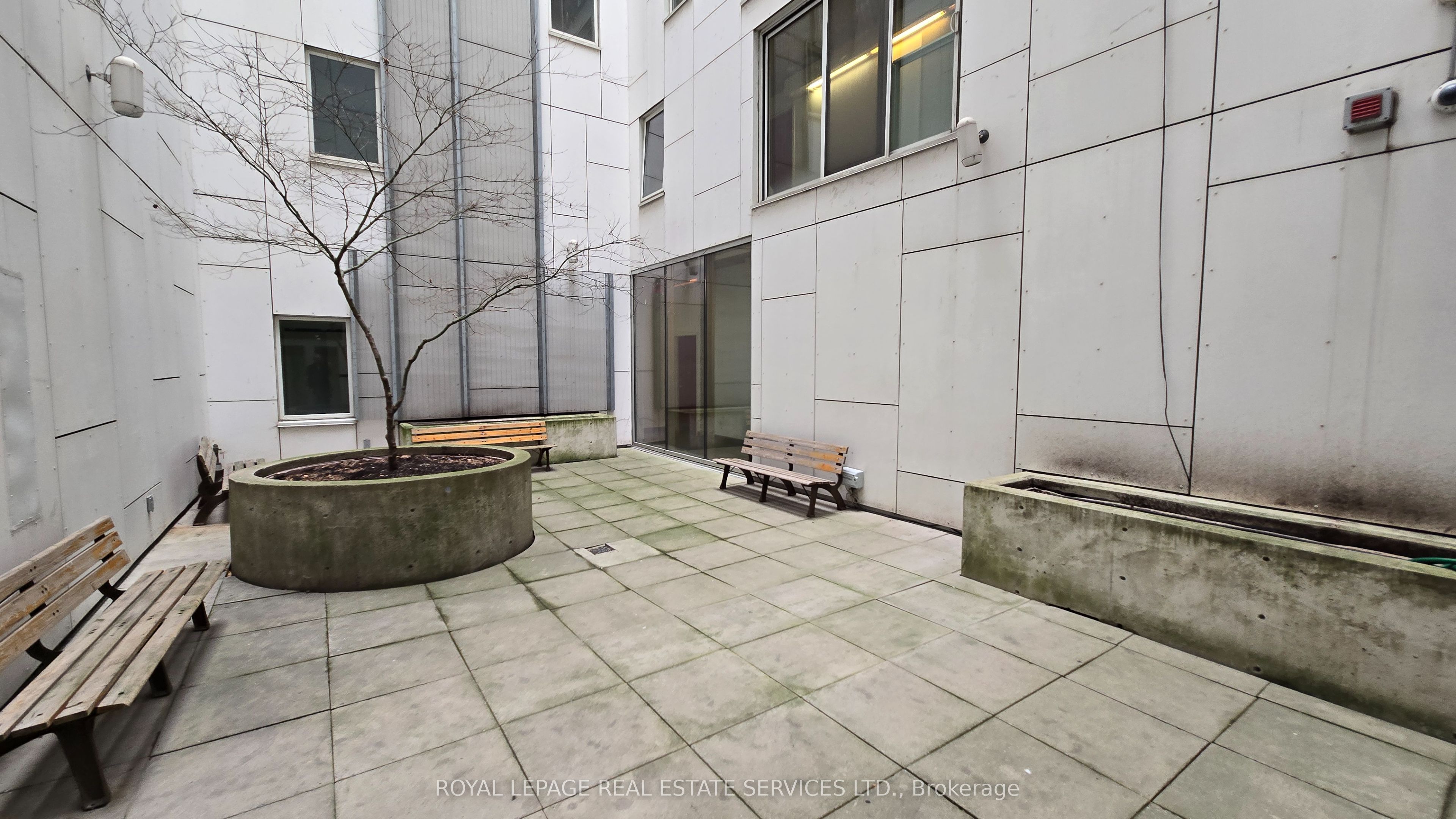 #1b And 2a - 60 Richmond Street Property Photo 17