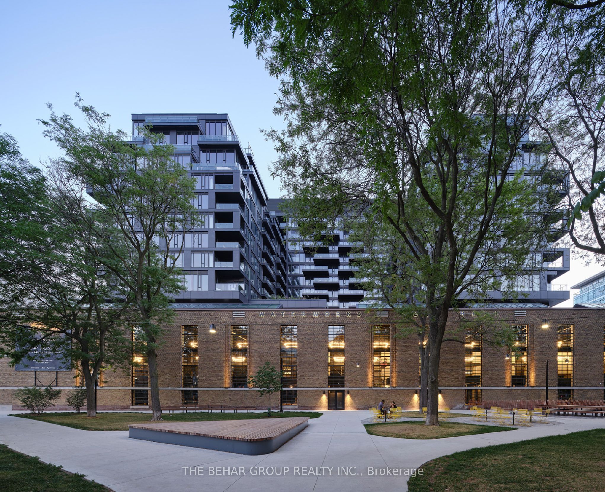 #R6 - 505 Richmond Street Property Photo 1