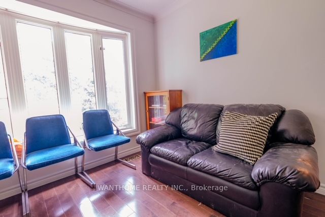 89 Mcnicoll Avenue Property Photo 10