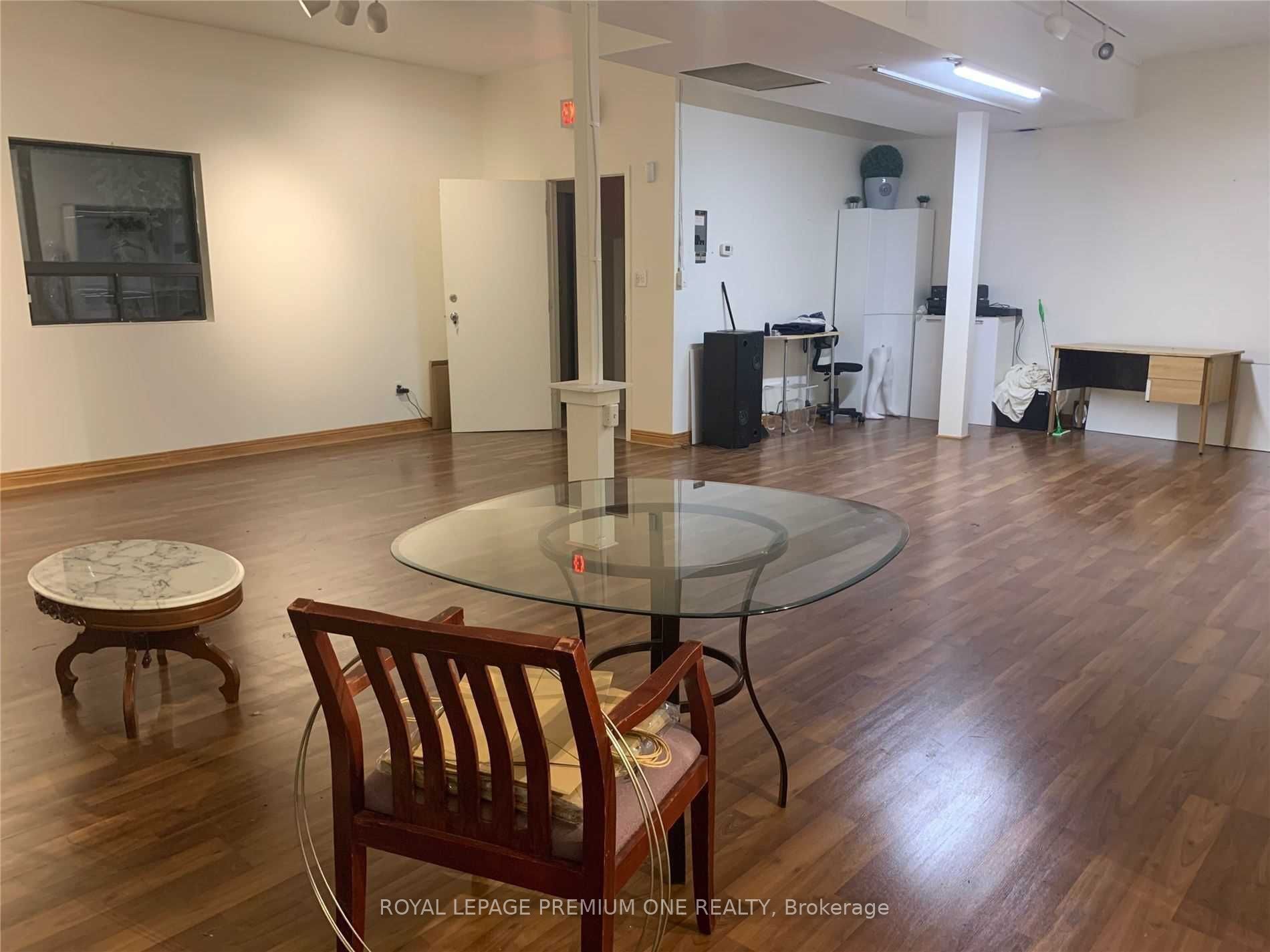 #upstairs - 102 Harbord Street Property Photo 4