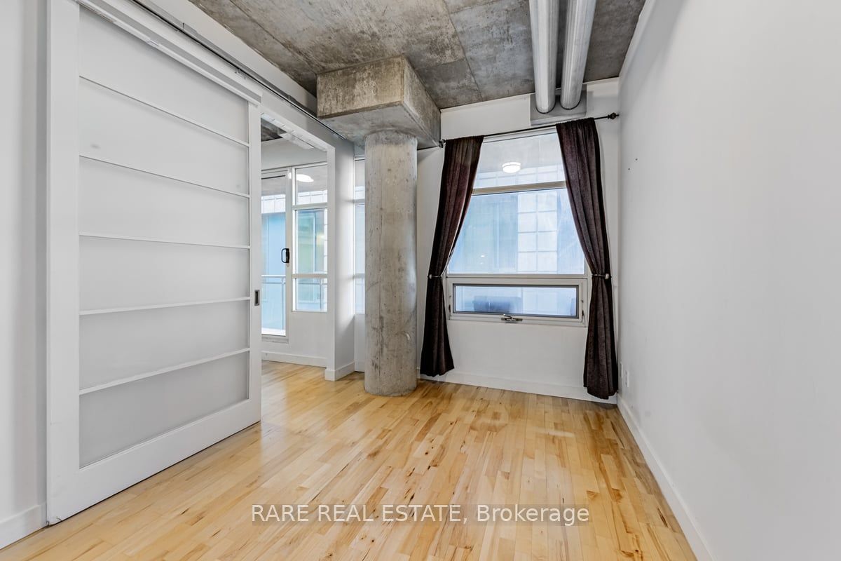 42 Camden Street 302 Property Photo 18