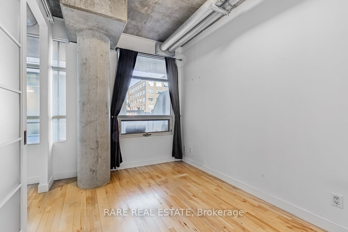 42 Camden Street 302 Property Photo 19