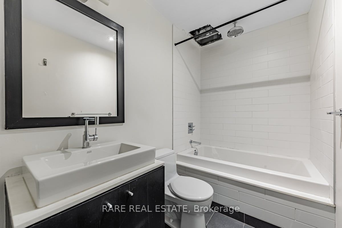 42 Camden Street 302 Property Photo 21