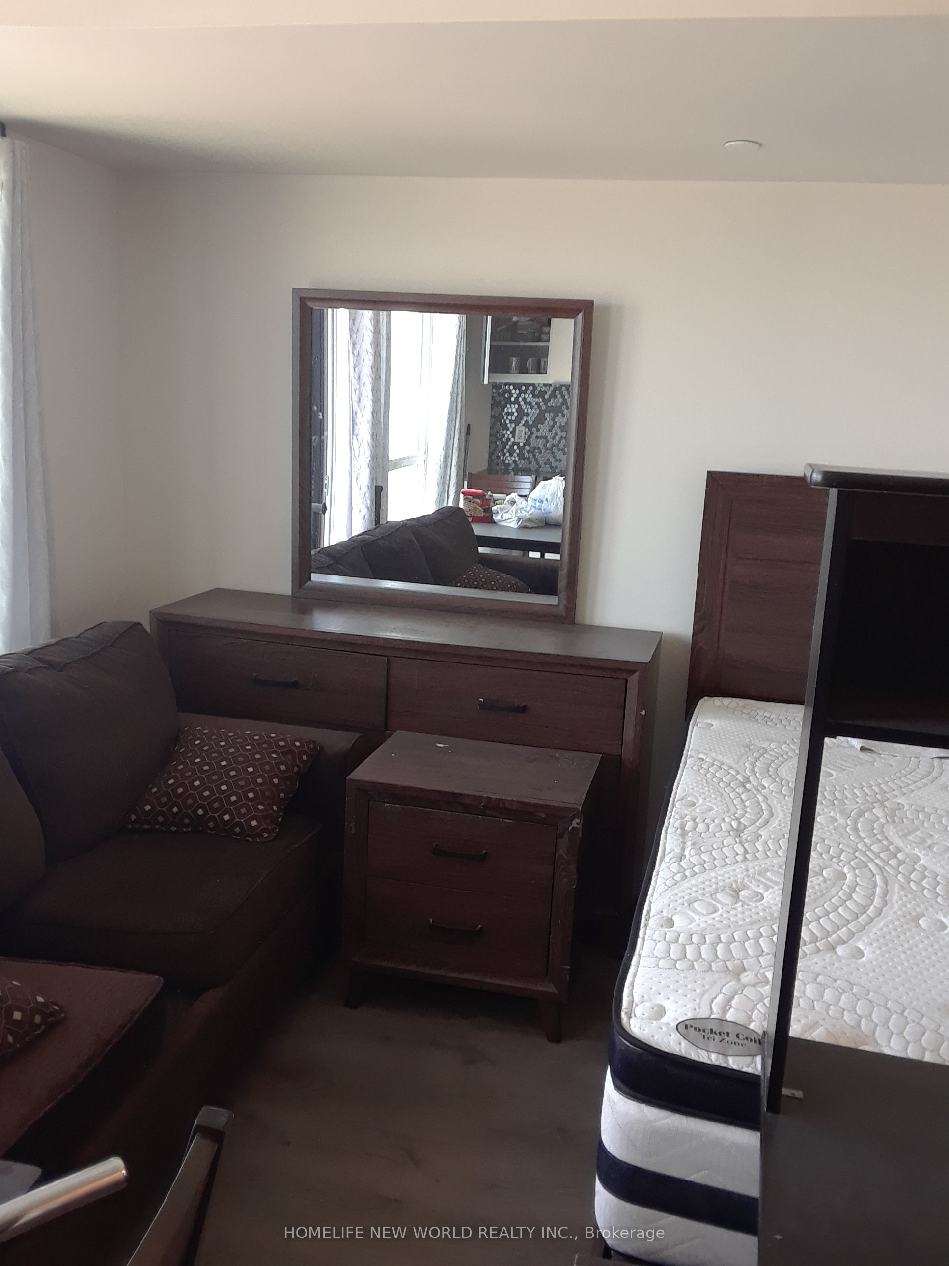 2 Sonic Way 2610 Property Photo 10