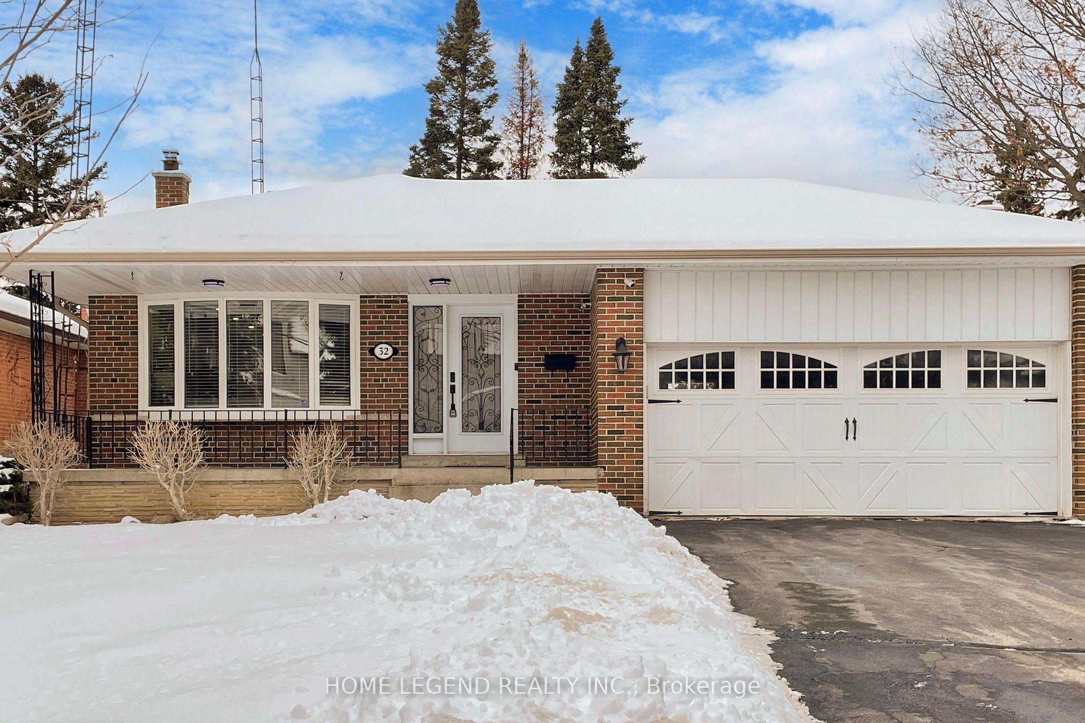 32 Lailey Crescent Property Photo 1