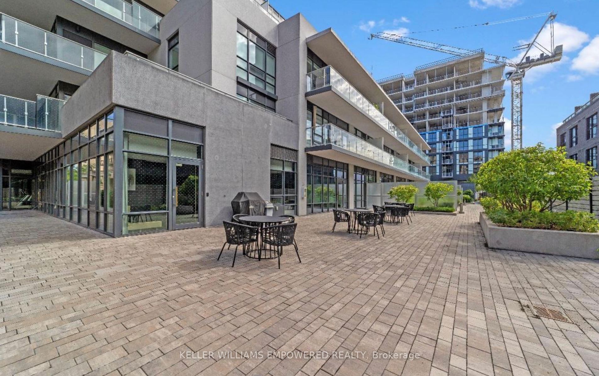 621 Sheppard Avenue E 635 Property Photo 2