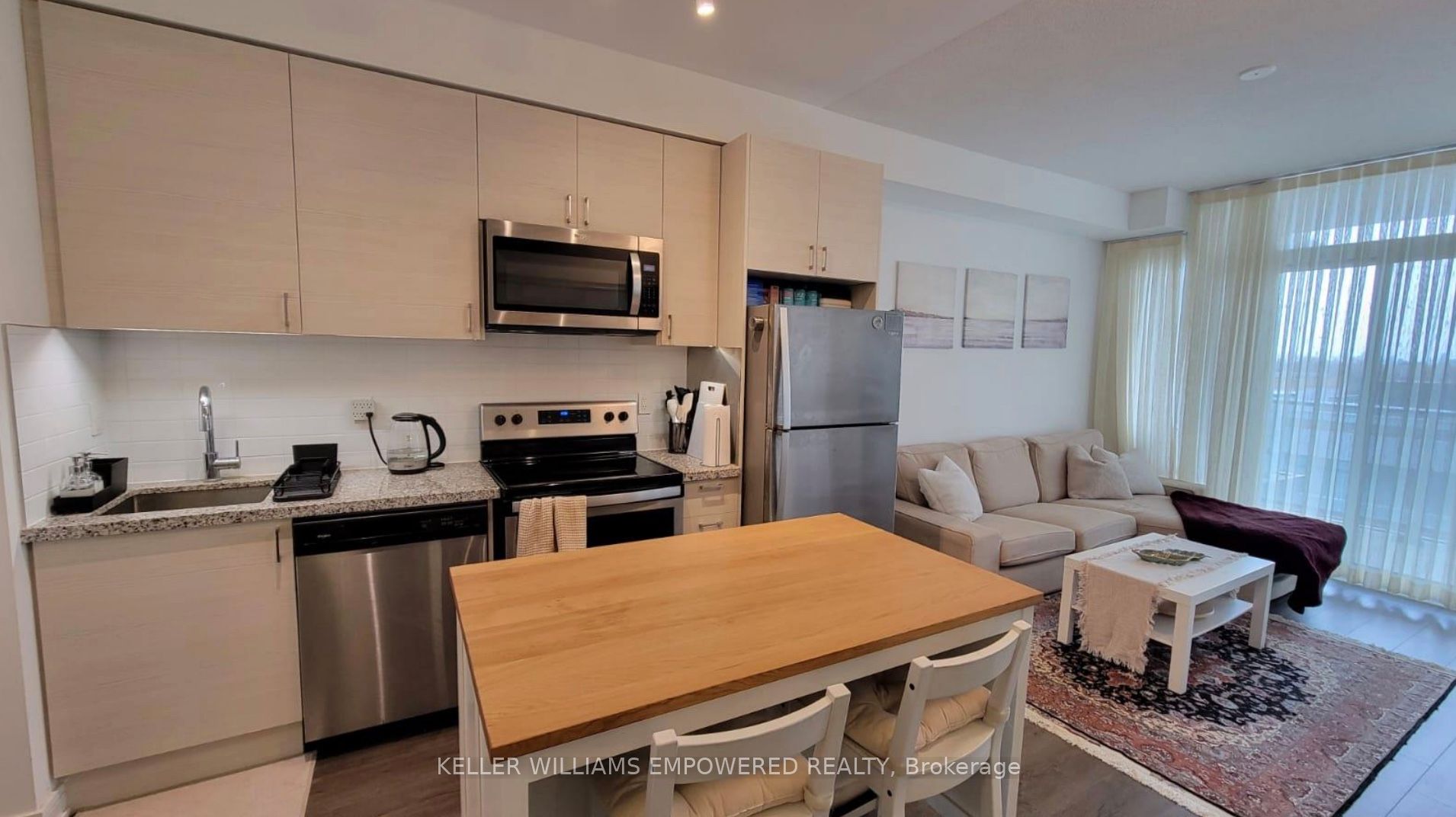 621 Sheppard Avenue E 635 Property Photo 10