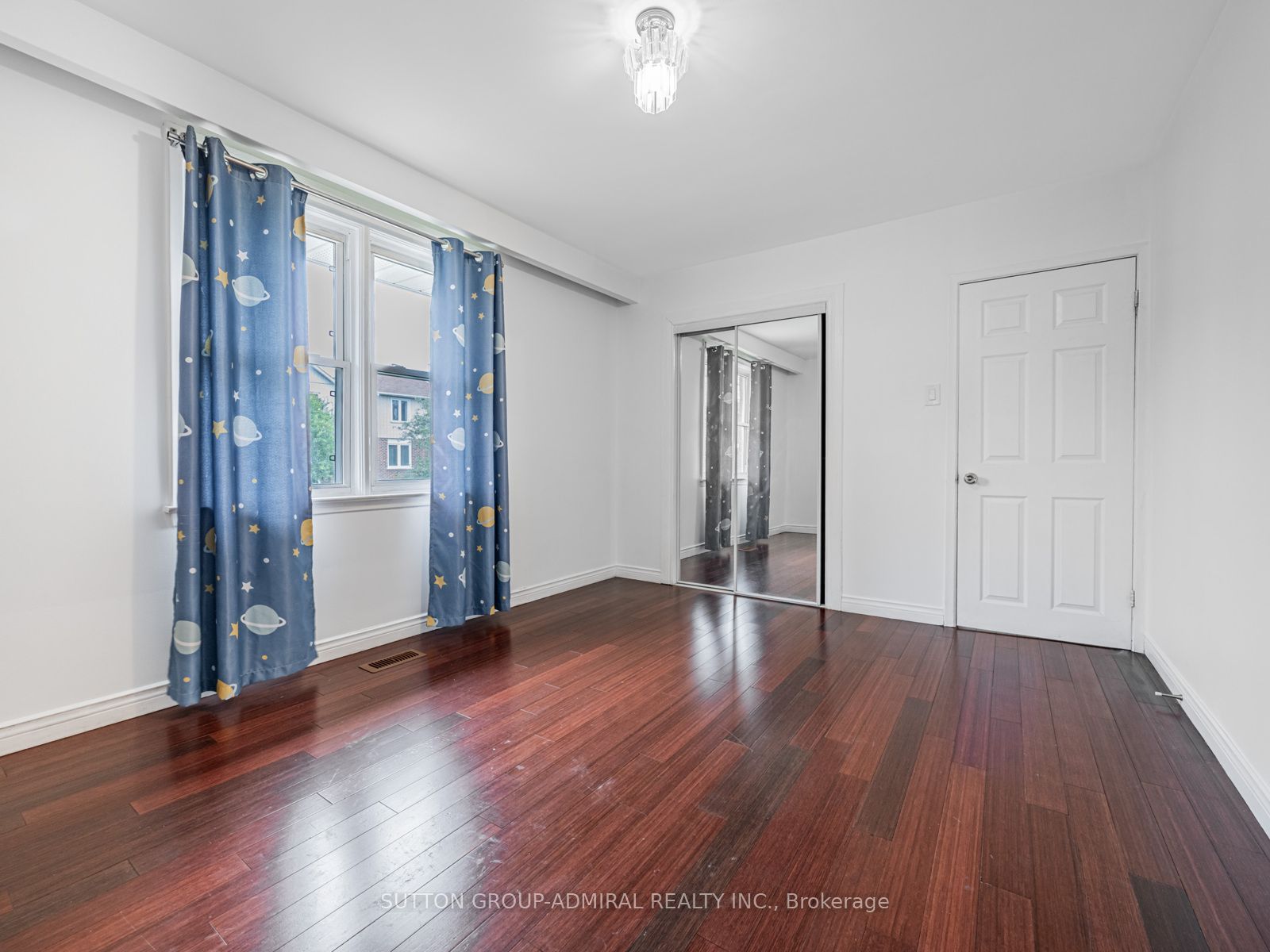 270 Fisherville Road Upper Property Photo 22