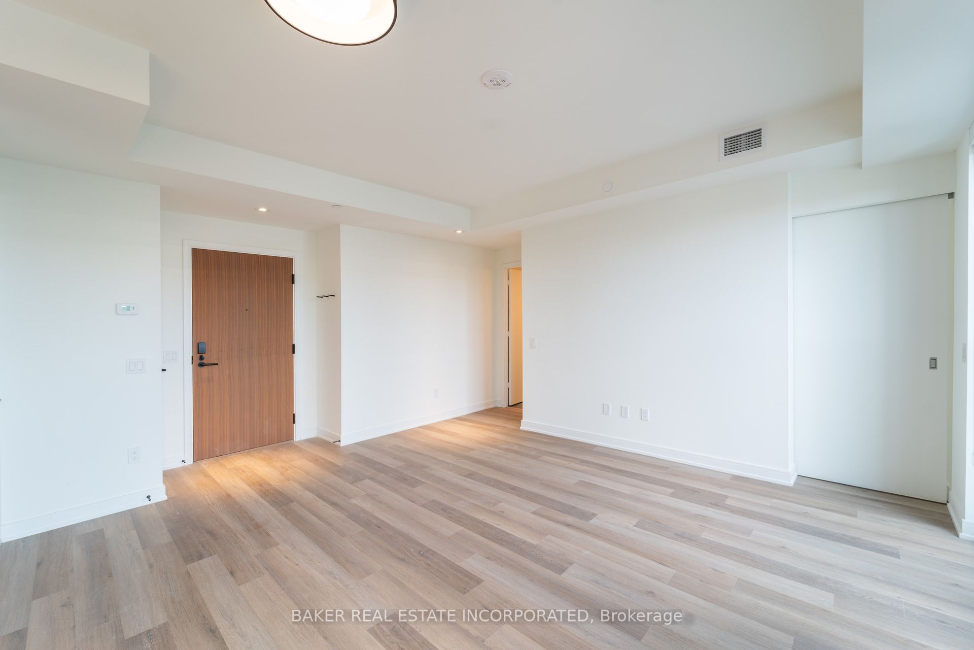 181 Mill Street 1106 Property Photo 3